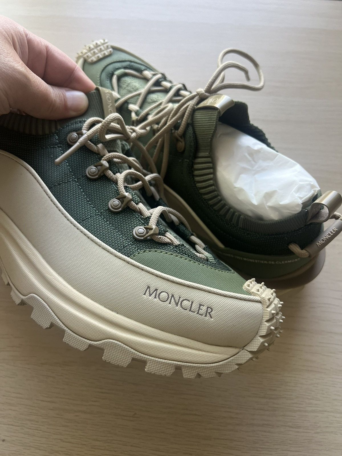 Moncler Trailgrip Lite 3 size 44 Size US 10 / EU 43 - 9 Thumbnail
