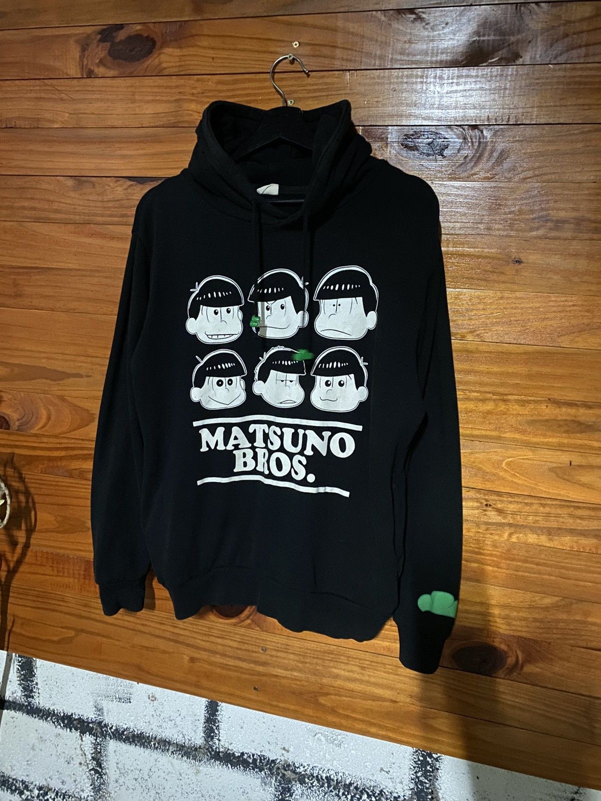 Anime Vintage Osomatsu-san “Matsuno Bros.” Black Hoodie Size US M / EU 48-50 / 2 - 4 Thumbnail