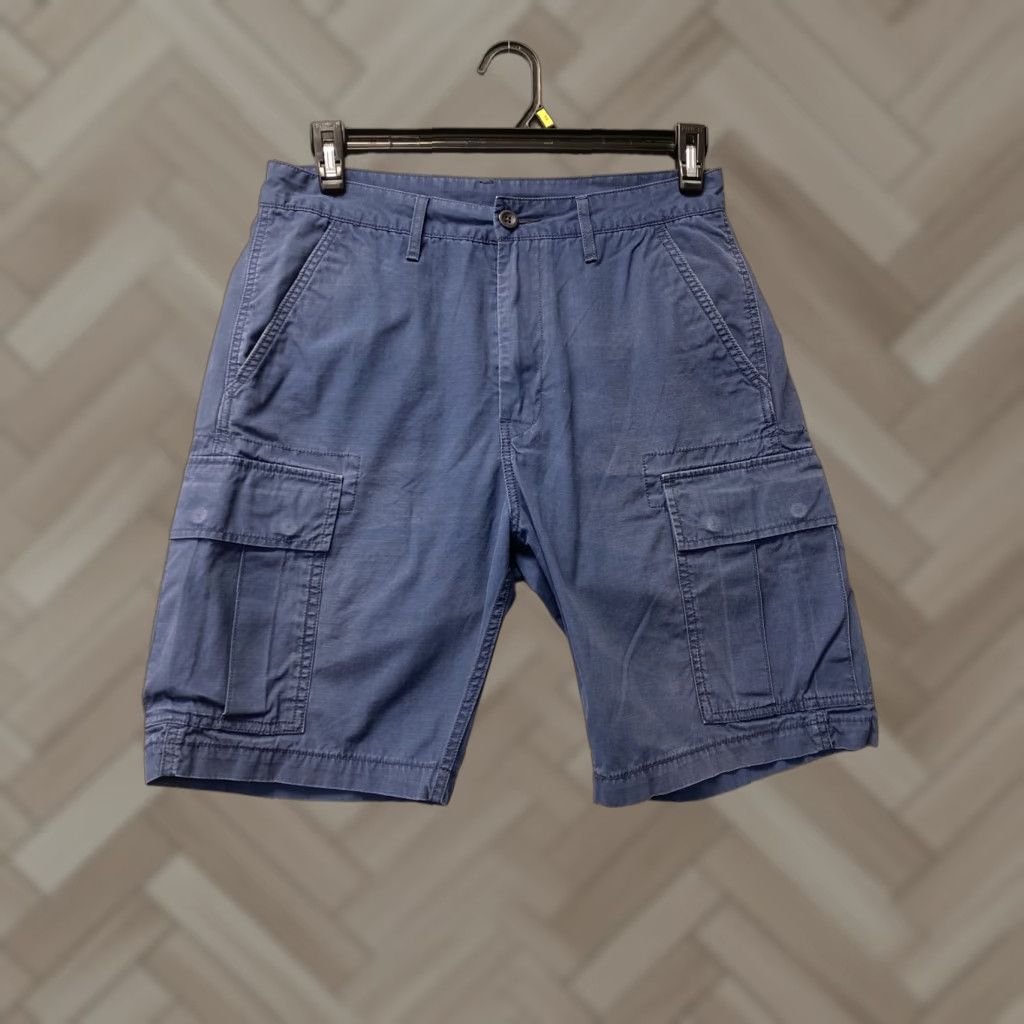 Vintage Levi’s Shorts Cargo 30 Navy Flat Front Regular Adult Cotton Blend Golf Rugby Outdoor Casual Mens Size US 30 / EU 46 - 1 Thumbnail