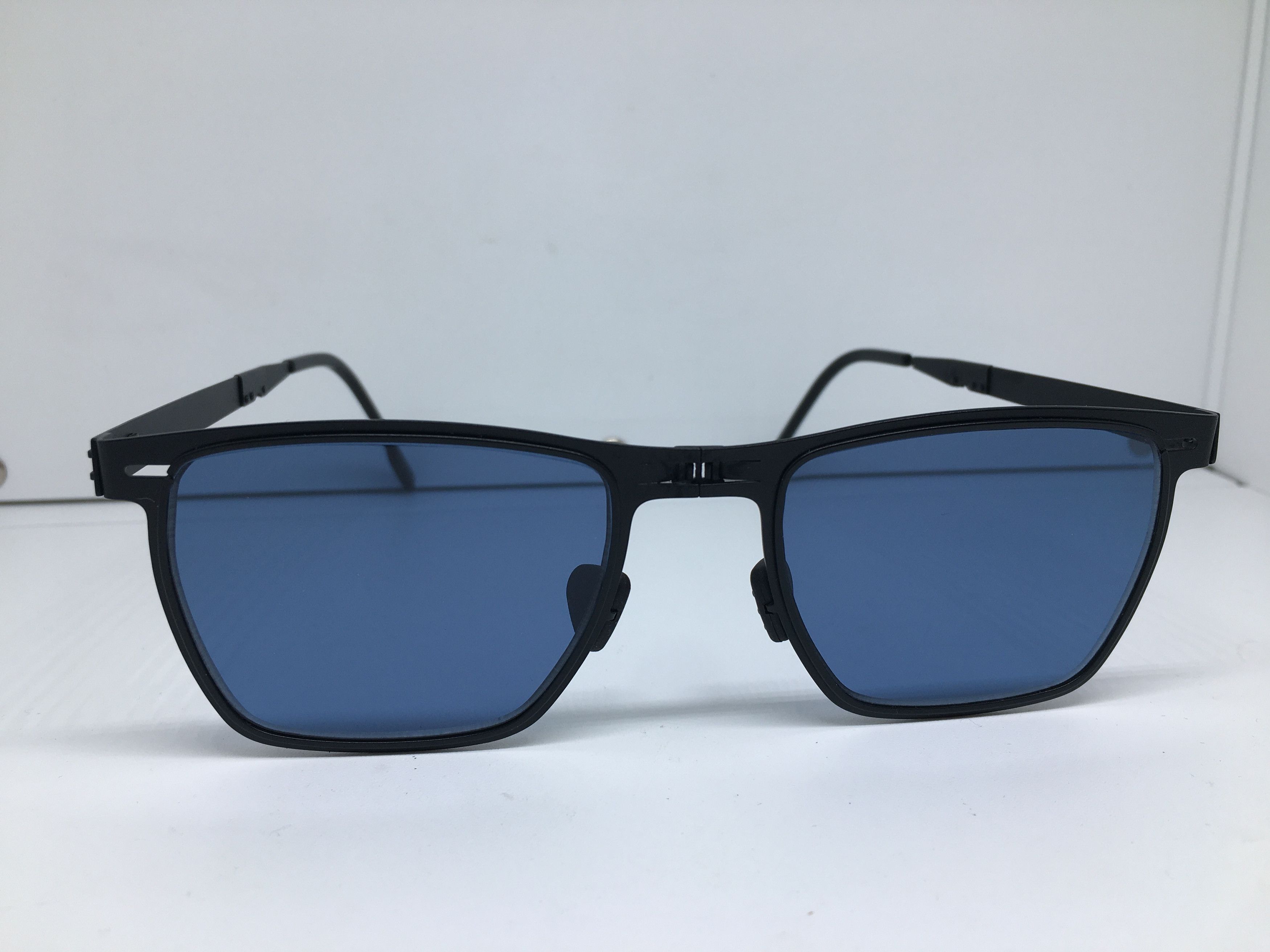 Other Supper Thin Matte Black Alloy Folded Sungalasses Frame Size ONE SIZE - 1 Thumbnail