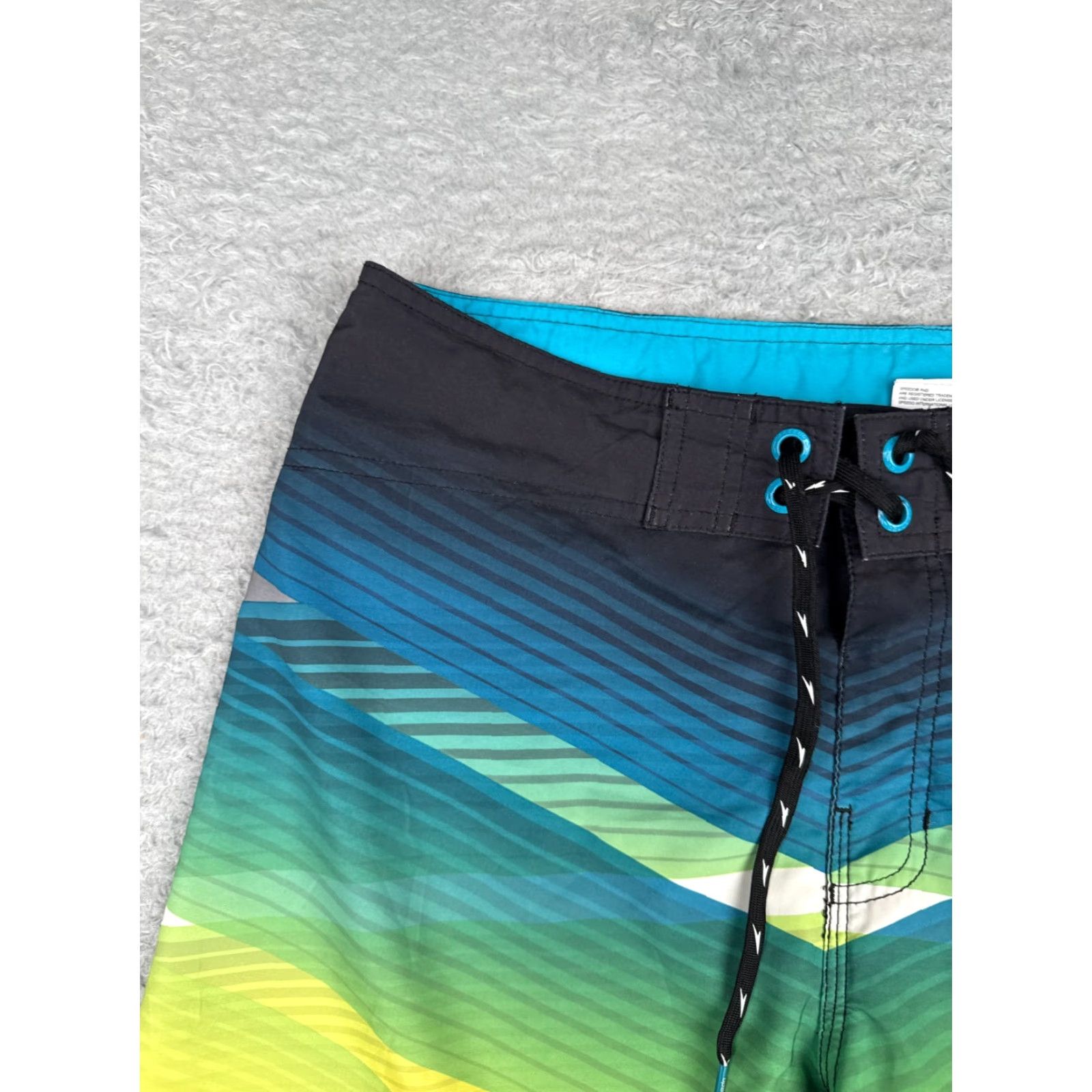 Speedo Speedo Mens Board Shorts 32 Blue Green 100% Polyester Cargo 32x10 Beach Swim Trunks Size US 32 / EU 48 - 4 Thumbnail