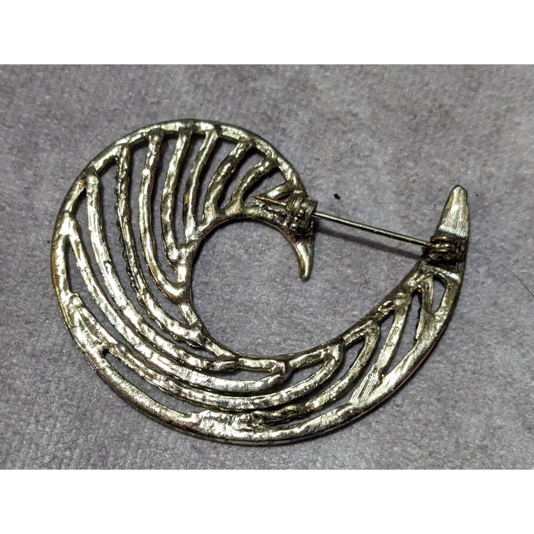 Other Vintage Gold Tone Textured Ocean Wave Brooch Size ONE SIZE - 5 Thumbnail