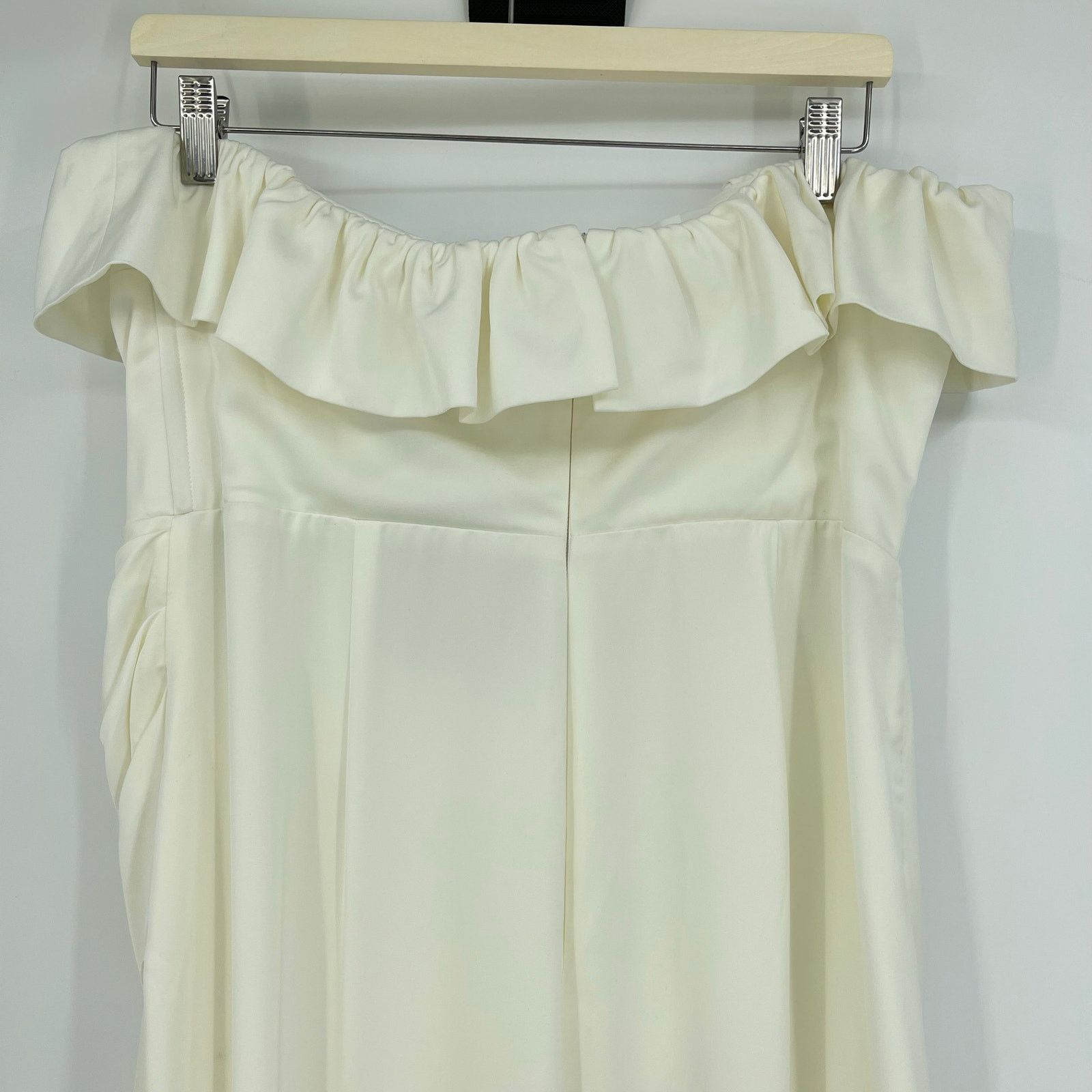 REVOLVE Michael Costello x REVOLVE | NWT Jun Gown in Ivory Maxi XL Size XL / US 12-14 / IT 48-50 - 10 Thumbnail