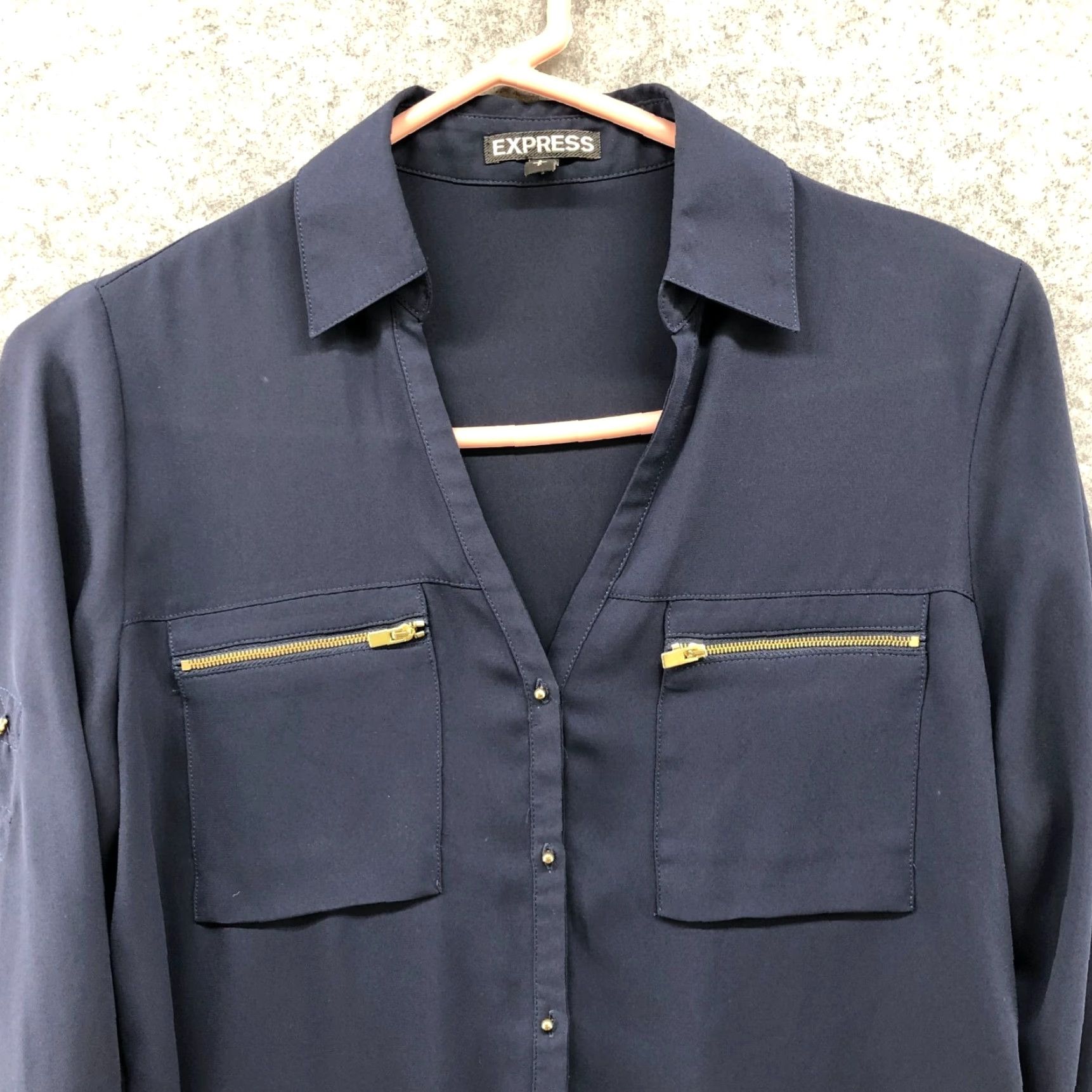Express Express Blouse Womens S Chiffon Navy Blue Roll Tab Sleeve V-Neck Button Pockets Zip Pocket Workwear Classic Basic 90s? Size S / US 4 / IT 40 - 3 Thumbnail