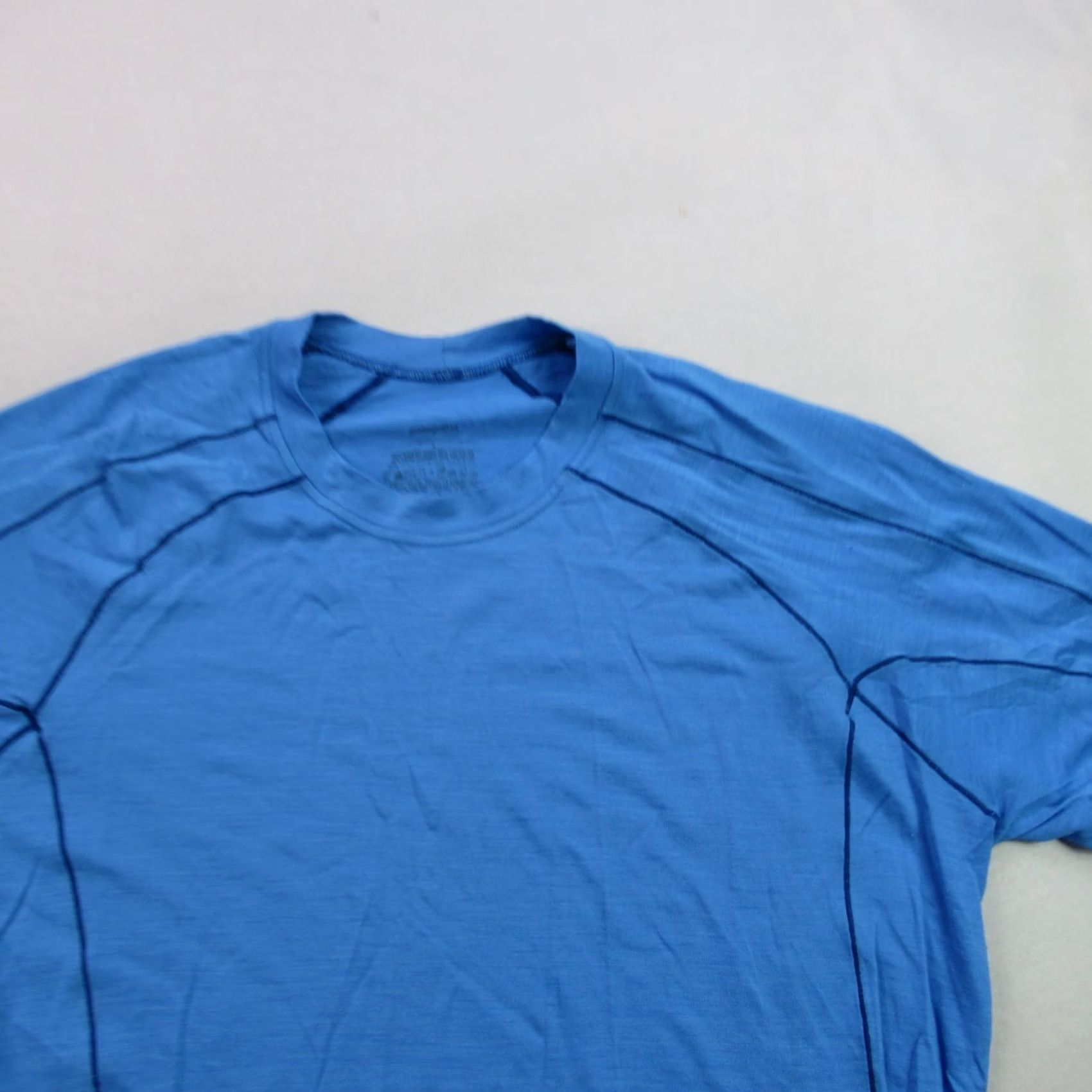Patagonia Patagonia Shirt Mens Large Short Sleeve Crew Neck Blue Outdoor casual Size US L / EU 52-54 / 3 - 2 Thumbnail