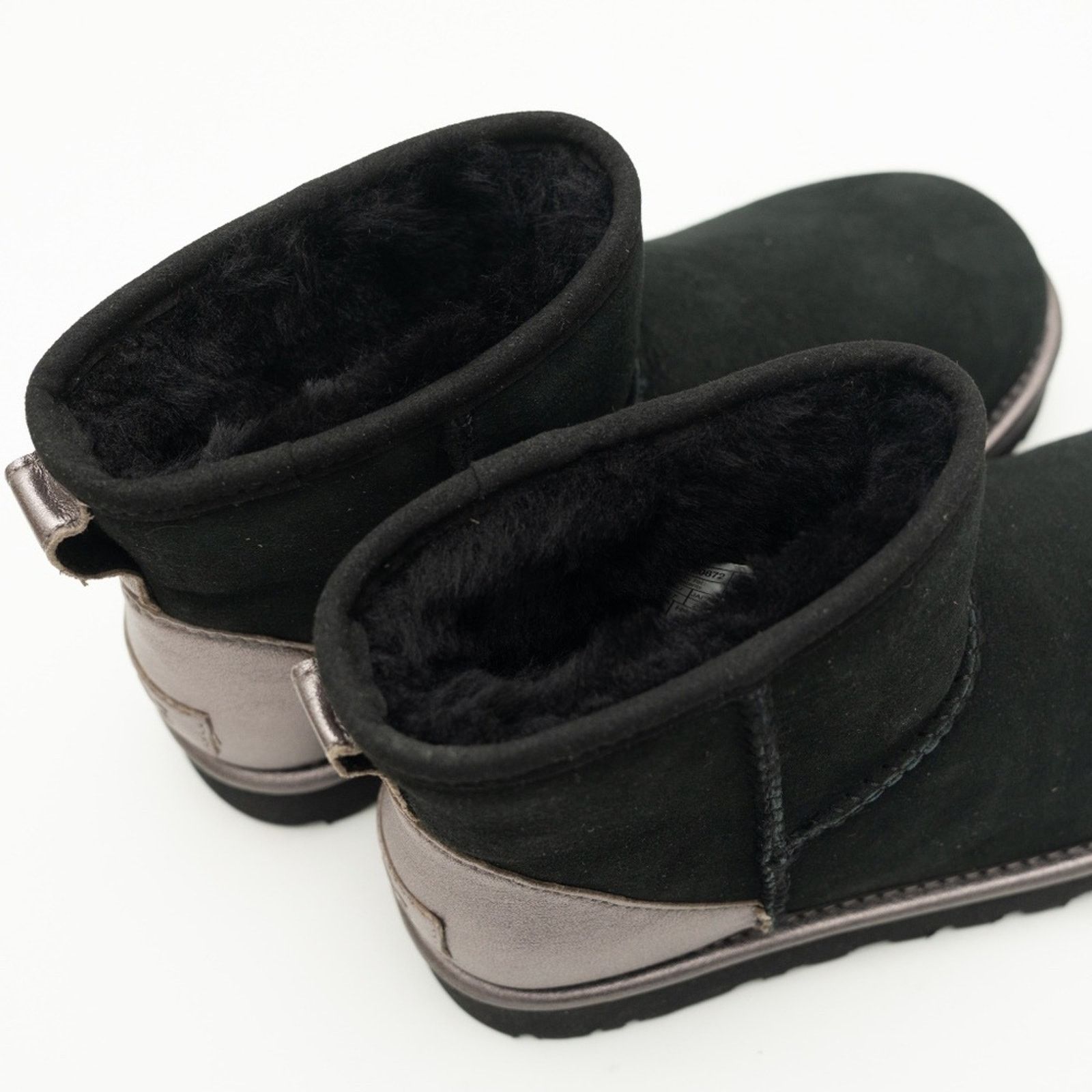 Ugg UGG. Classic Mini Shine Boots. Size US 6 / IT 36 - 11 Thumbnail