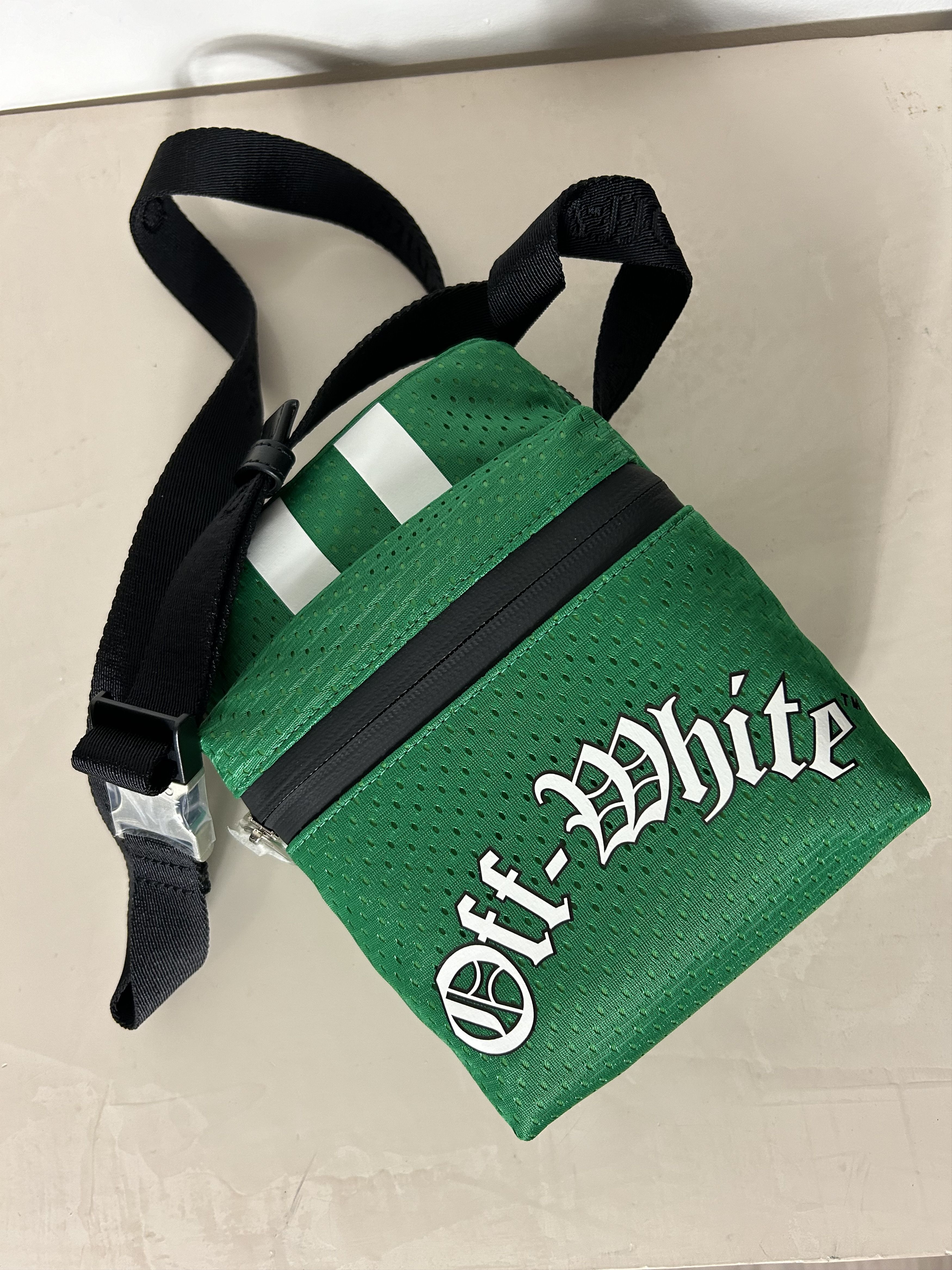 Off-White Off-White Outdoor Mesh Messenger Bag Size ONE SIZE - 1 Thumbnail