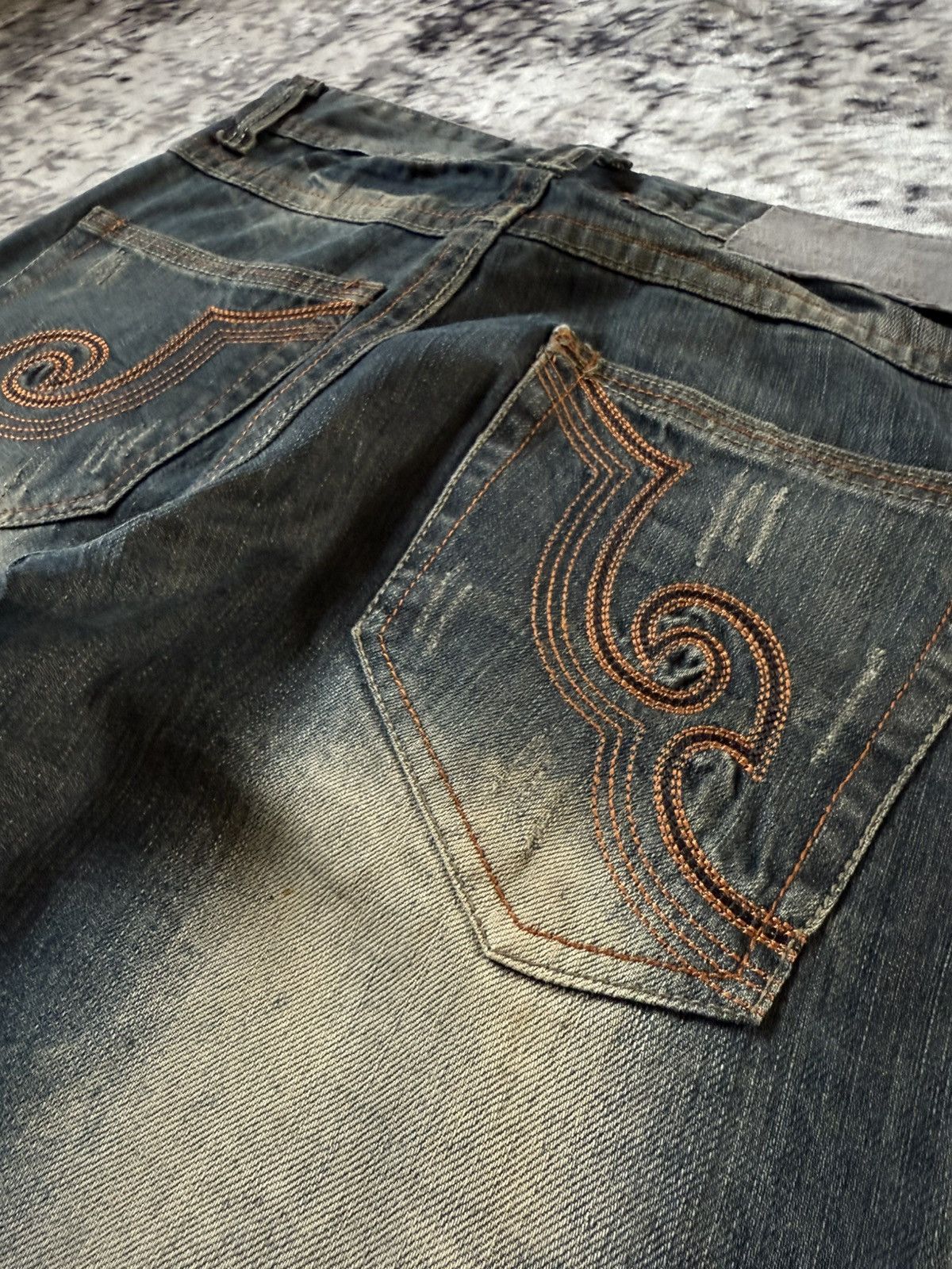 Japanese Brand Tokyo Underground Studded Mud Wash Flared Jeans Size US 30 / EU 46 - 22 Thumbnail