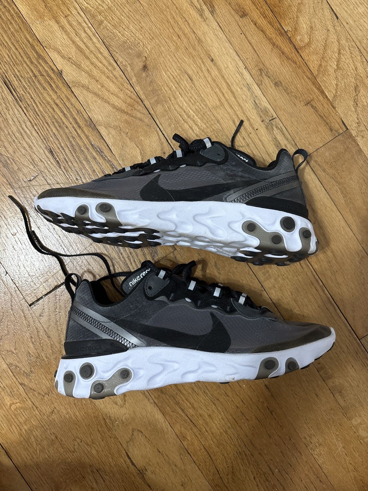 Nike Nike React black/white size 7.5 Size US 7.5 / EU 40-41 - 1 Thumbnail