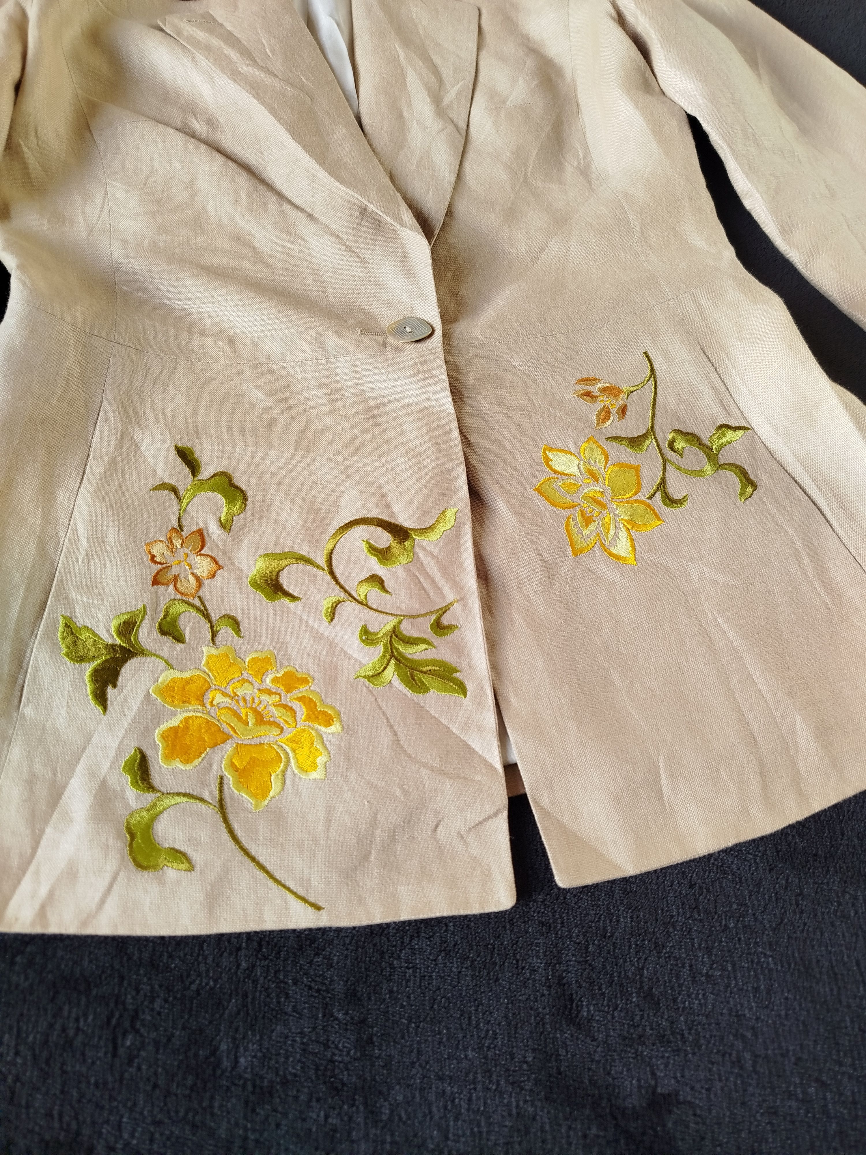 Kenzo KENZO JUNGLE Linen jacket with embroidered motifs Size 36 Size XS / US 0-2 / IT 36-38 - 2 Thumbnail