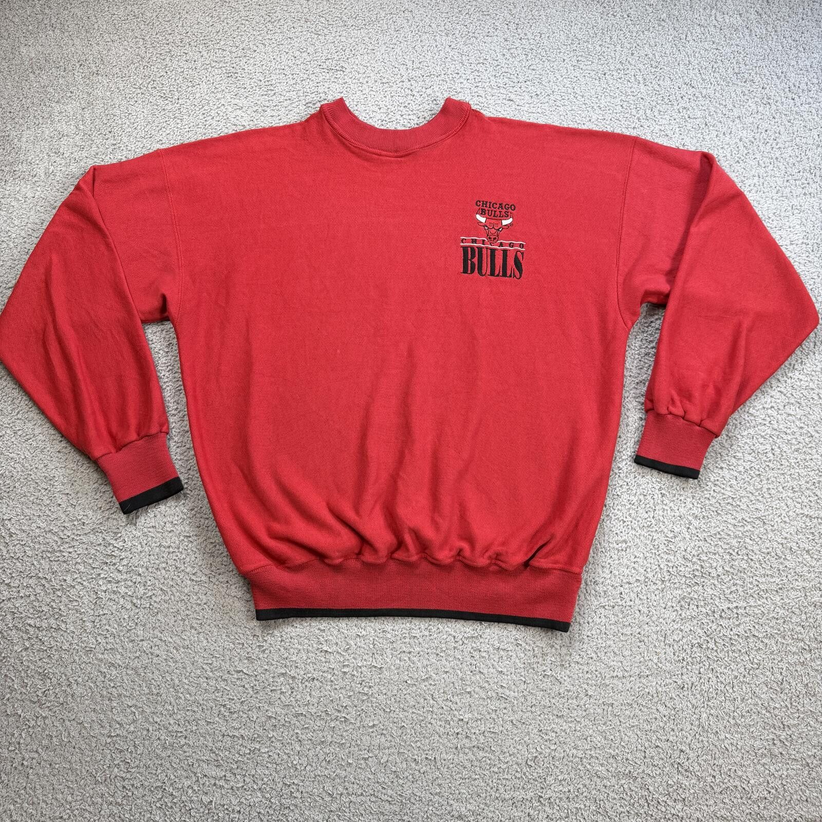 Logo 7 Vintage 90s Chicago Bulls Embroidered Crewneck Sweatshirt Size US L / EU 52-54 / 3 - 1 Thumbnail