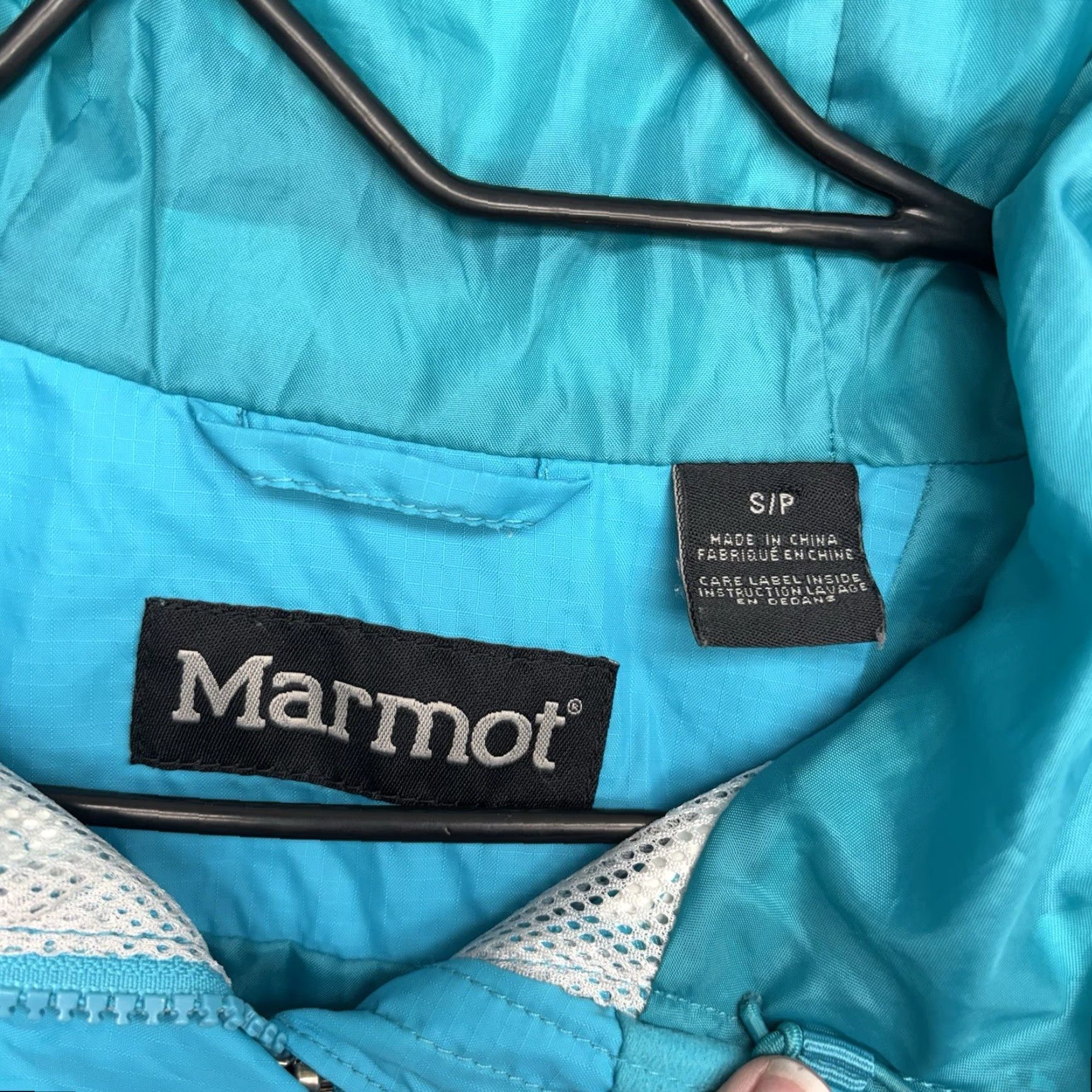 Marmot Marmot Womens Jacket Windbreaker Coat Water Proof Hooded Full Zip Blue Size S Regular Outdoor Rain Windbreaker Jacket Womens Size S / US 4 / IT 40 - 3 Thumbnail