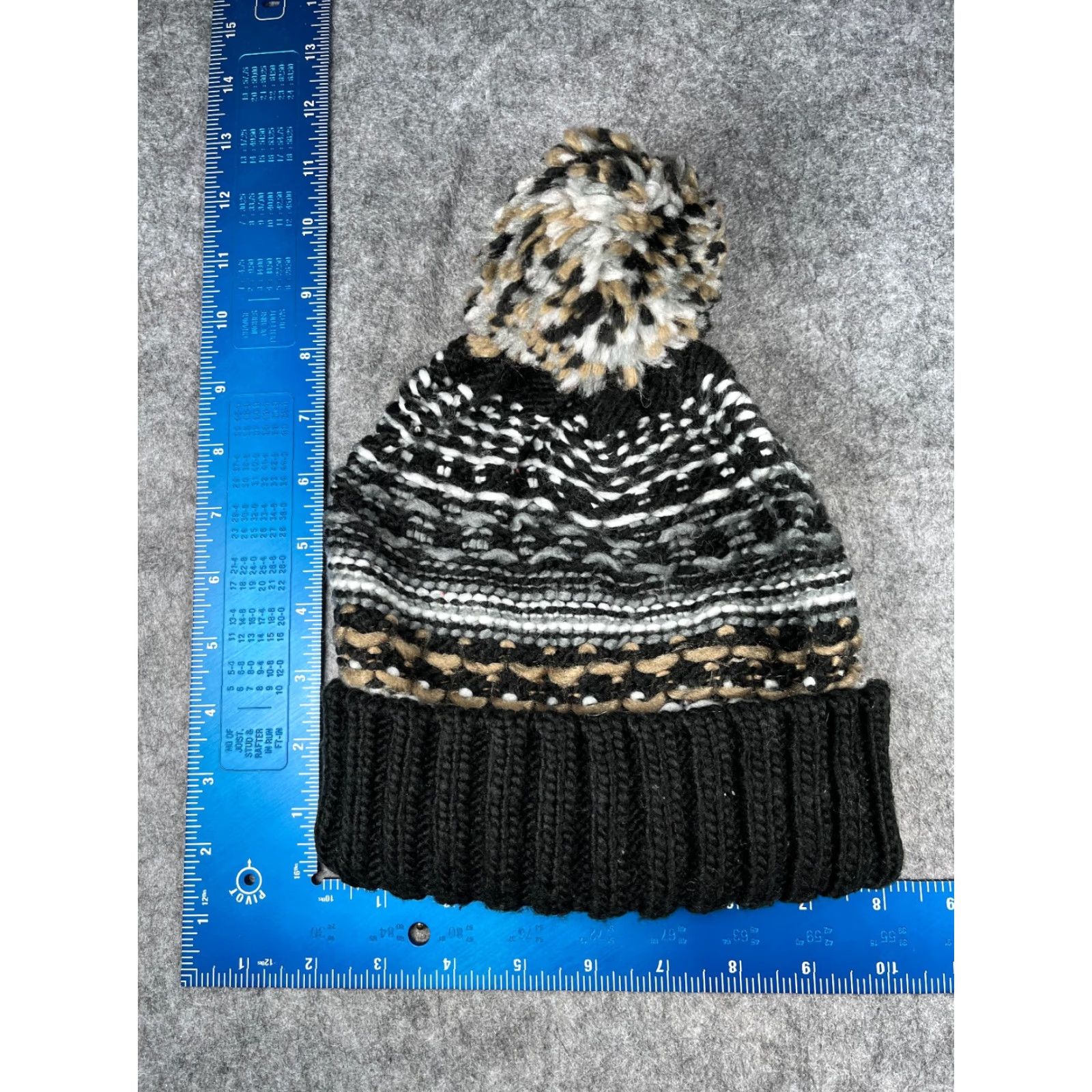 Vintage Target Beanie Toque Knit 100% Acrylic One Size Black White Beige Knit Beanie Hats Adults Mens Womens Outdoor Ski Size ONE SIZE - 4 Thumbnail