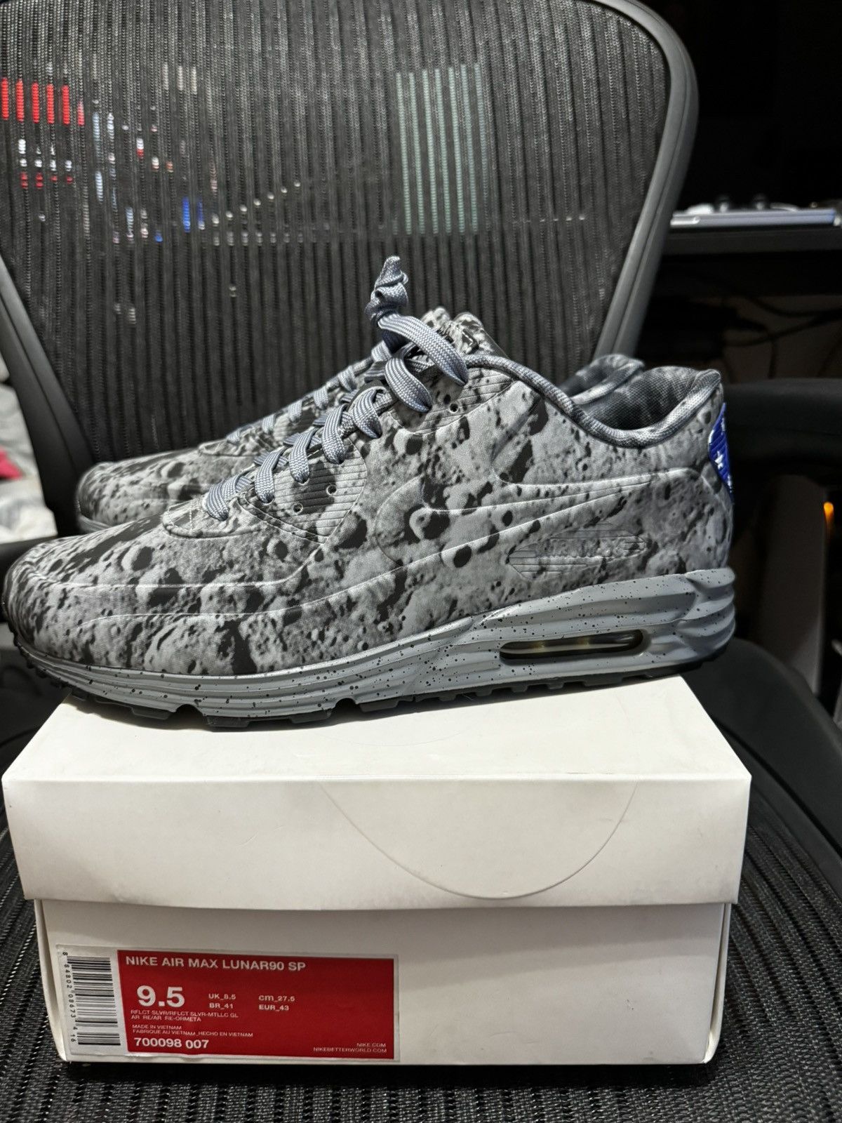 Nike Nike Moon Landing Air Max lunar90 DS Size US 9.5 / EU 42-43 - 1 Thumbnail