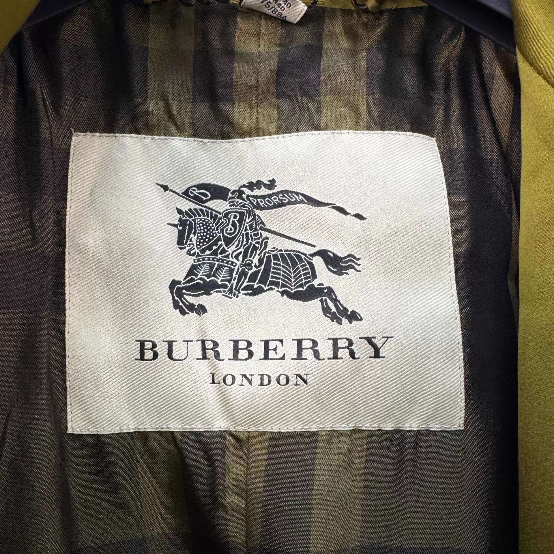 Burberry Burberry Satin Double-Breasted Trench UK10 New Size M / US 6-8 / IT 42-44 - 7 Thumbnail