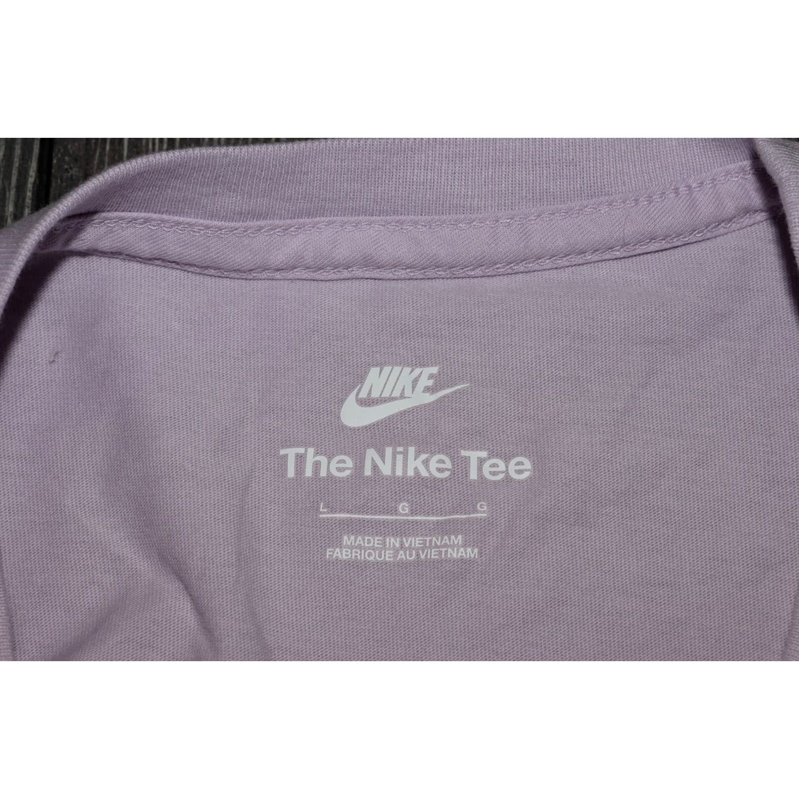 Nike NIKE SPORTSWEAR T-Shirt MEN'S LARGE Multicolor COLORFUL Crew Neck "BIGGEST BUBBLES ON THE BLOCK" HJ0770-537 Size US L / EU 52-54 / 3 - 3 Thumbnail