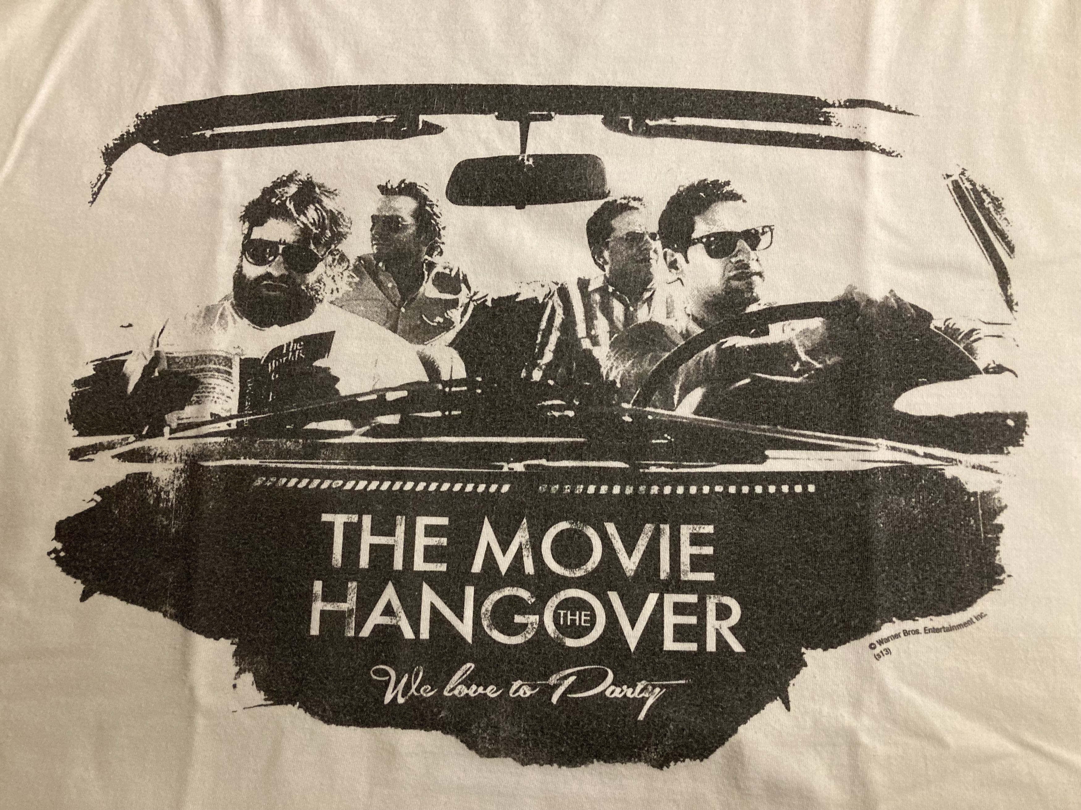 Warner Bros The Movie Hangover We Love to Party Y2K white tee Size US XXL / EU 58 / 5 - 5 Thumbnail