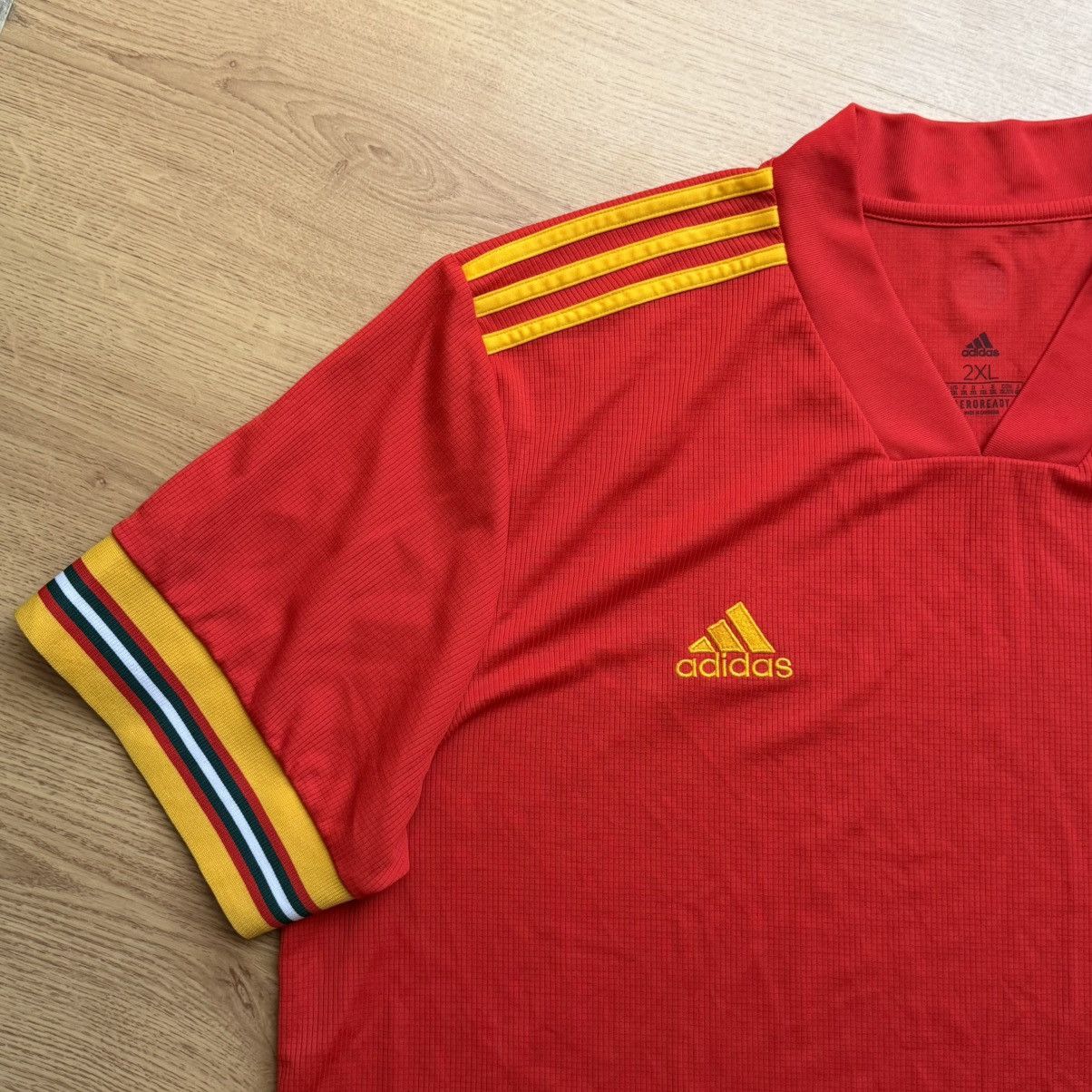 Adidas WALES HOME FOOTBALL SHIRT 2020-2022 Size US XXL / EU 58 / 5 - 3 Thumbnail