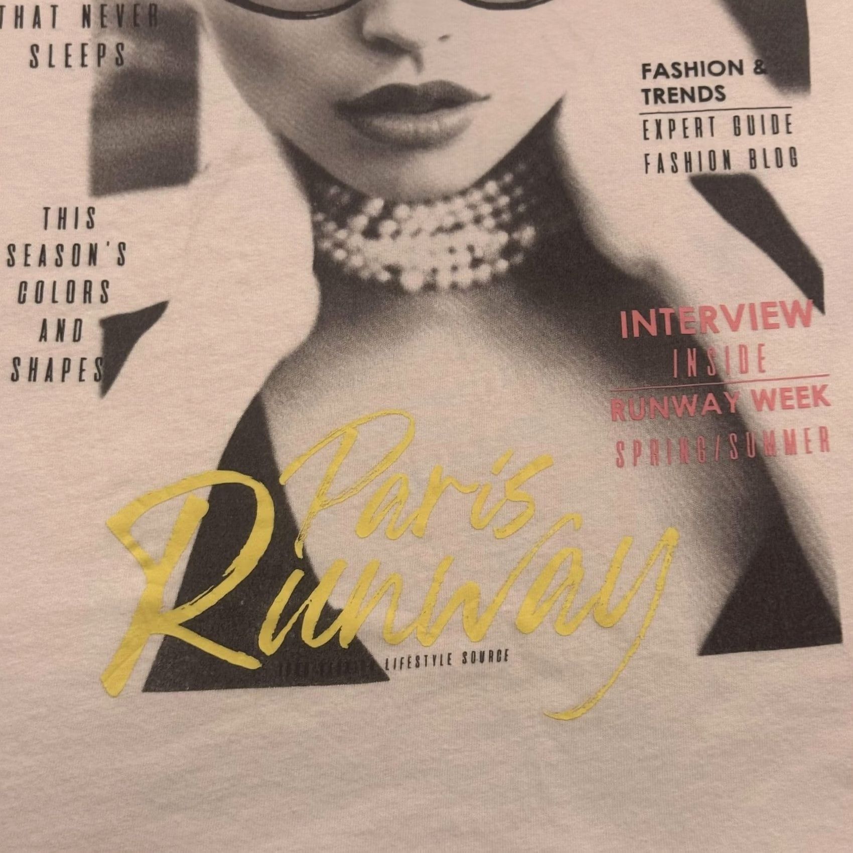 Vintage VINTAGE NYC Fashion Paris Runway Shirt Mens Large White Graphic Tee Streetwear Cat Eye Size US XL / EU 56 / 4 - 4 Thumbnail