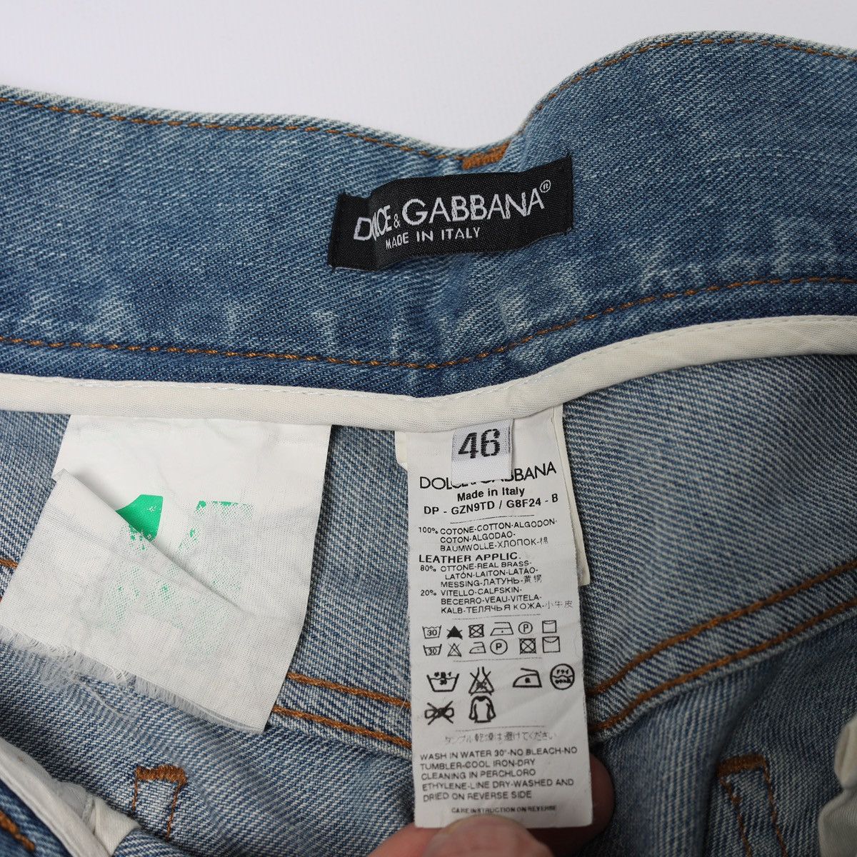 Dolce & Gabbana Dolce Gabbana Jeans Denim Pants Distressed Fade Metal Logo Size US 30 / EU 46 - 19 Thumbnail