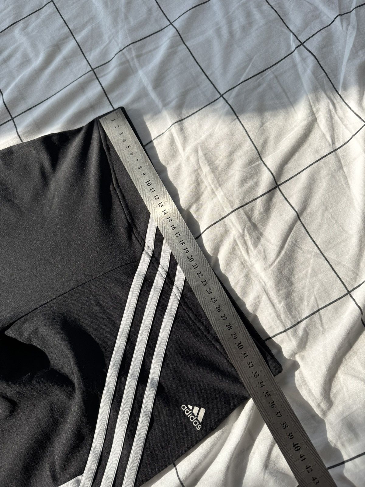 Adidas Very Rare Adidas 3 Stripe Sexy Yoga Low Waisted Flared Size 28" / US 6 / IT 42 - 21 Thumbnail