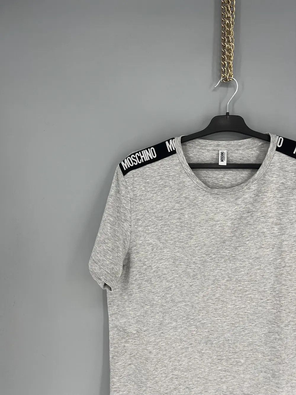 Designer Vintage Y2K Moschino Blank Tee Shirt Mini logo luxury SizeXL Size US L / EU 52-54 / 3 - 4 Thumbnail