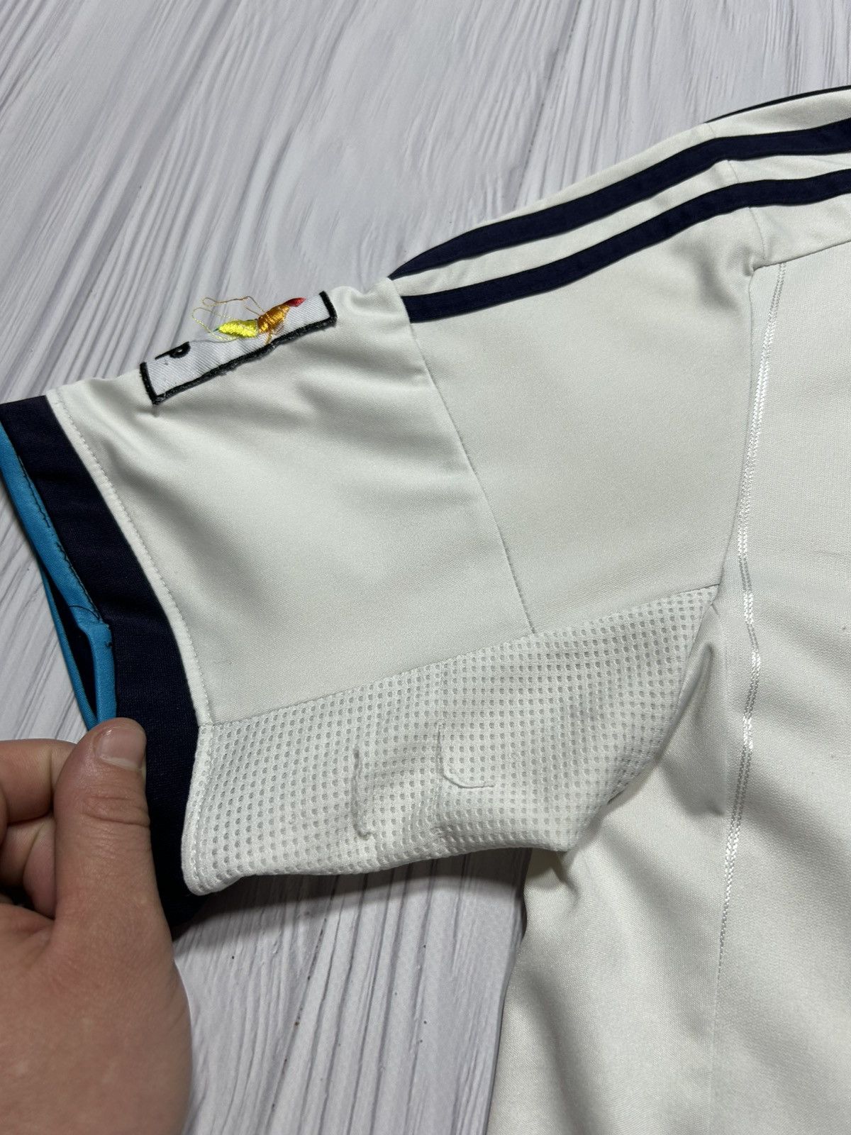 Adidas Real Madrid Benzema #9 Adidas Soccer Jersey Size M Size US M / EU 48-50 / 2 - 8 Thumbnail