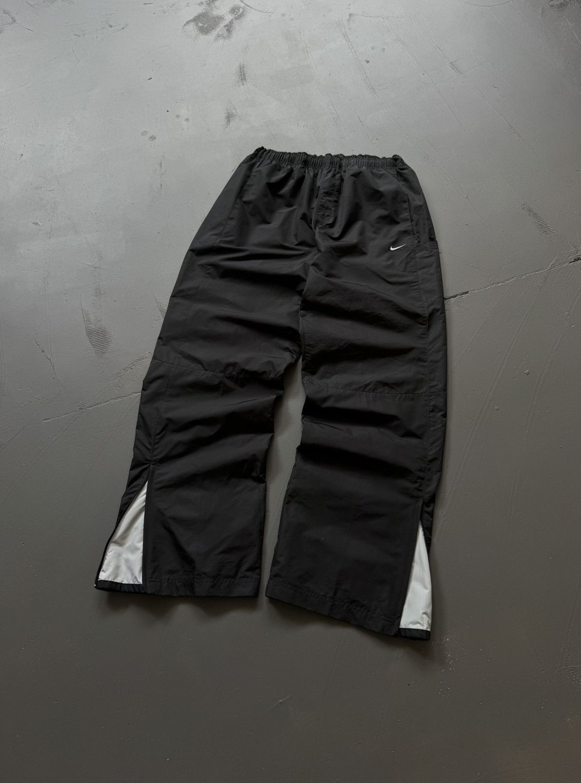 パンツ 00s nike shox nylon pants 00s Nike Shox Pants Black – welltosell