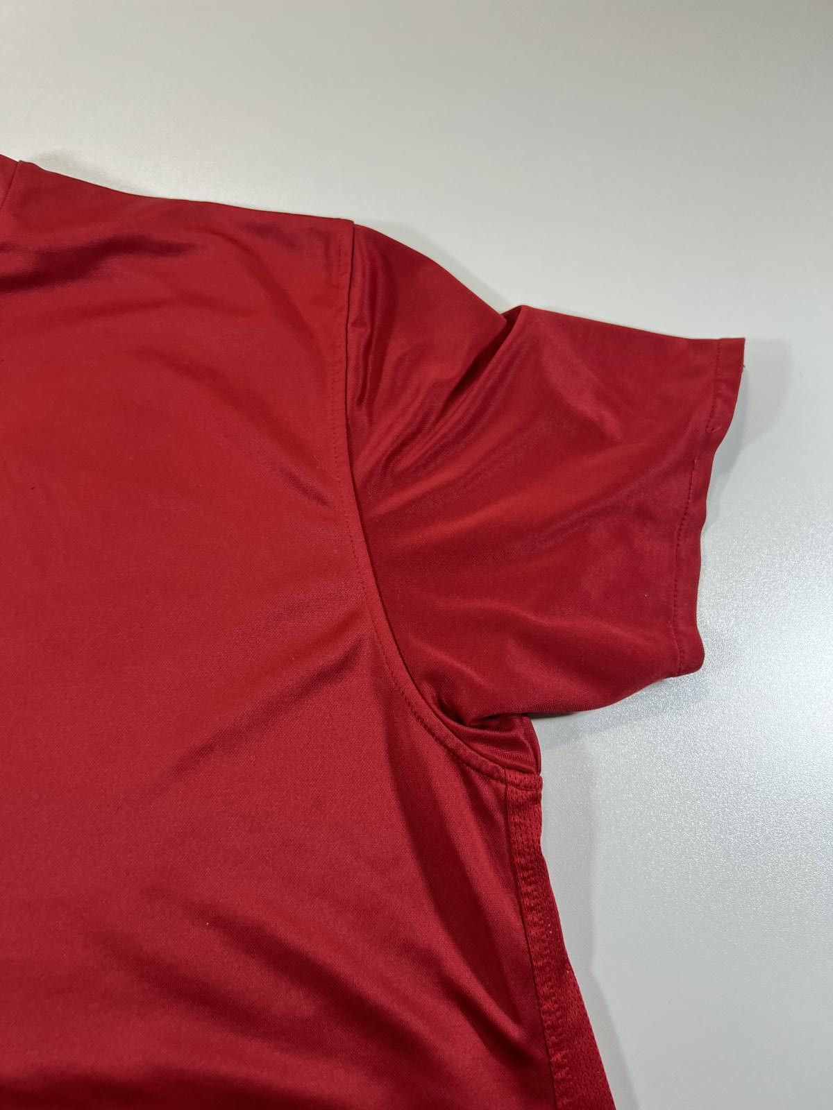 Nike Nike Middle Swoosh Air maxRed Short Sleeve athletic T-Shirt Size US XL / EU 56 / 4 - 5 Thumbnail