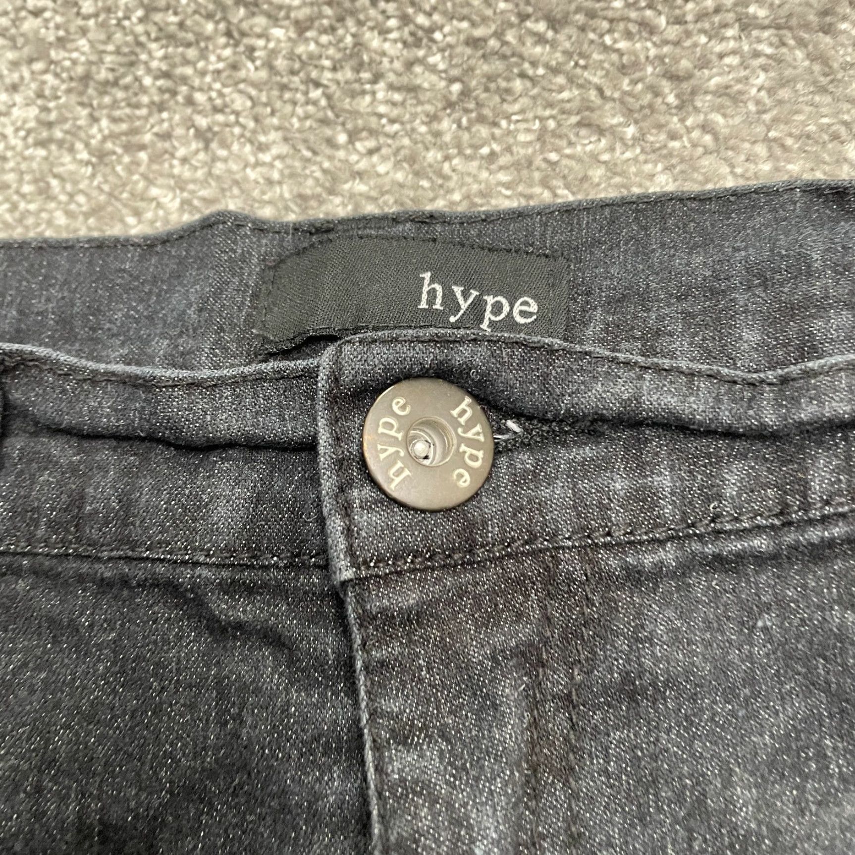 Vintage Hype Boyfriend Jeans Shorts Womens Black Dark Wash High Rise 32x3 Denim 11 Casual 5-Pocket Design Logo Button Zipper Modern Womens Size 32" / US 10 / IT 46 - 6 Thumbnail