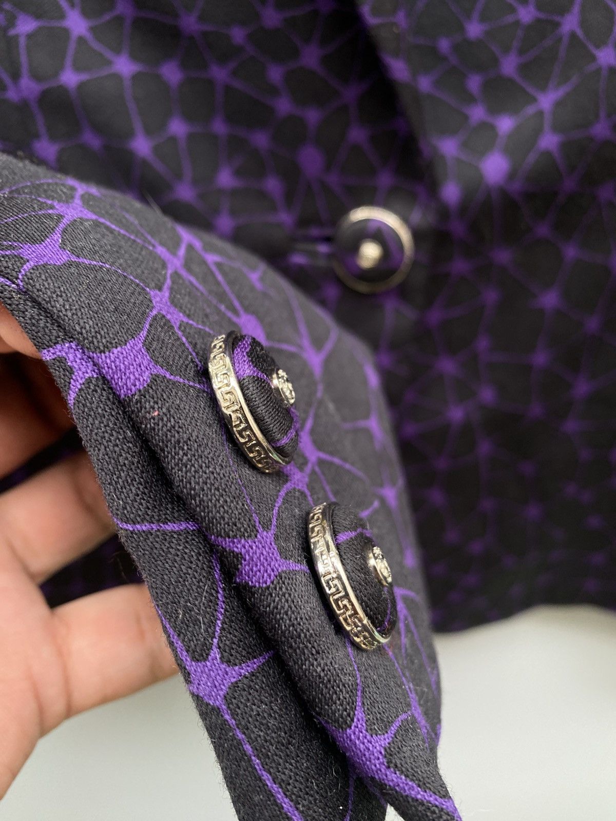 Versace Rare A/W 1996 Versace Couture Web Blazer Size M / US 6-8 / IT 42-44 - 14 Thumbnail
