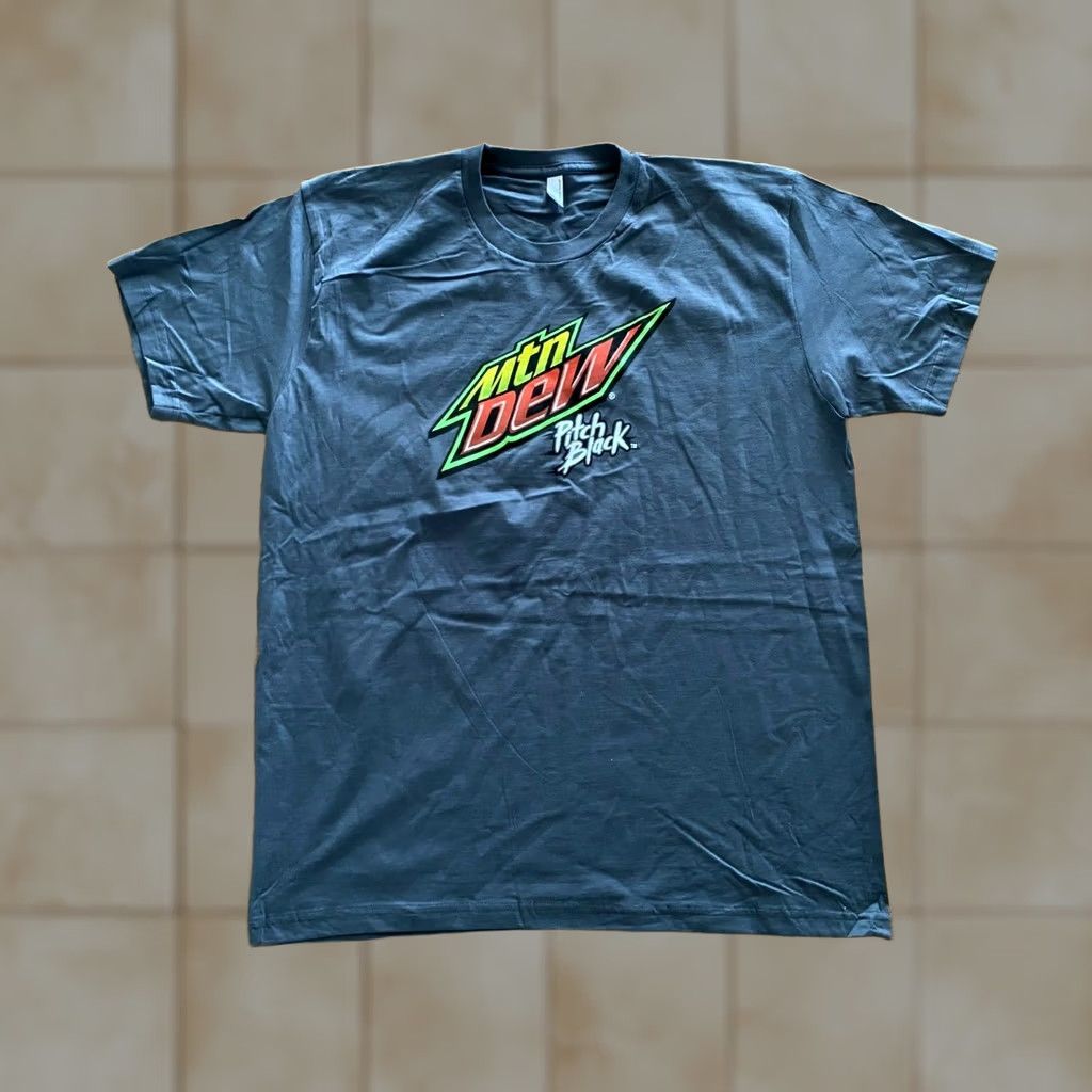 Vintage VINTAGE Mountain Dew Pitch Black Short Sleeve T Shirt Logo Soda Pop Snack Drink XL Men Black Long Sleeve Shirt Mens XL Shirt Size US XL / EU 56 / 4 - 1 Thumbnail