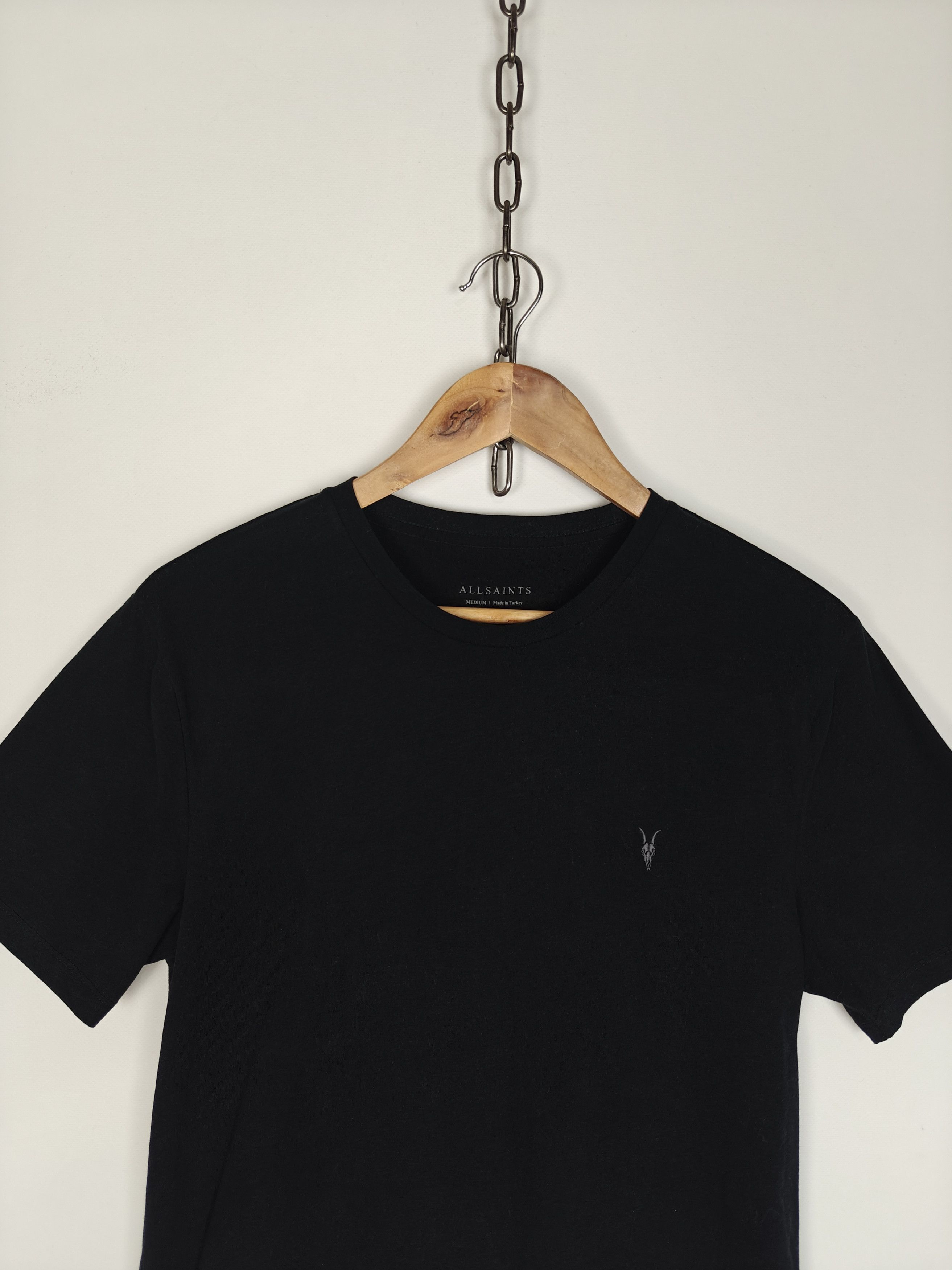 Allsaints Allsaints Basic T-Shirt Small Logo Tee Black size M Size US M / EU 48-50 / 2 - 2 Thumbnail