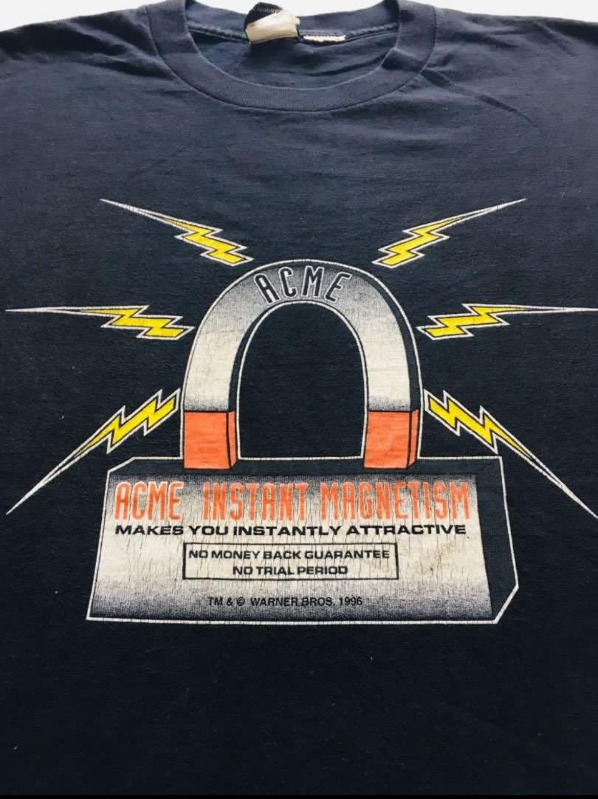 Vintage Vintage 90's Warner Bros Acme Instant Magnetism Promo Tshirt Size US XL / EU 56 / 4 - 2 Thumbnail