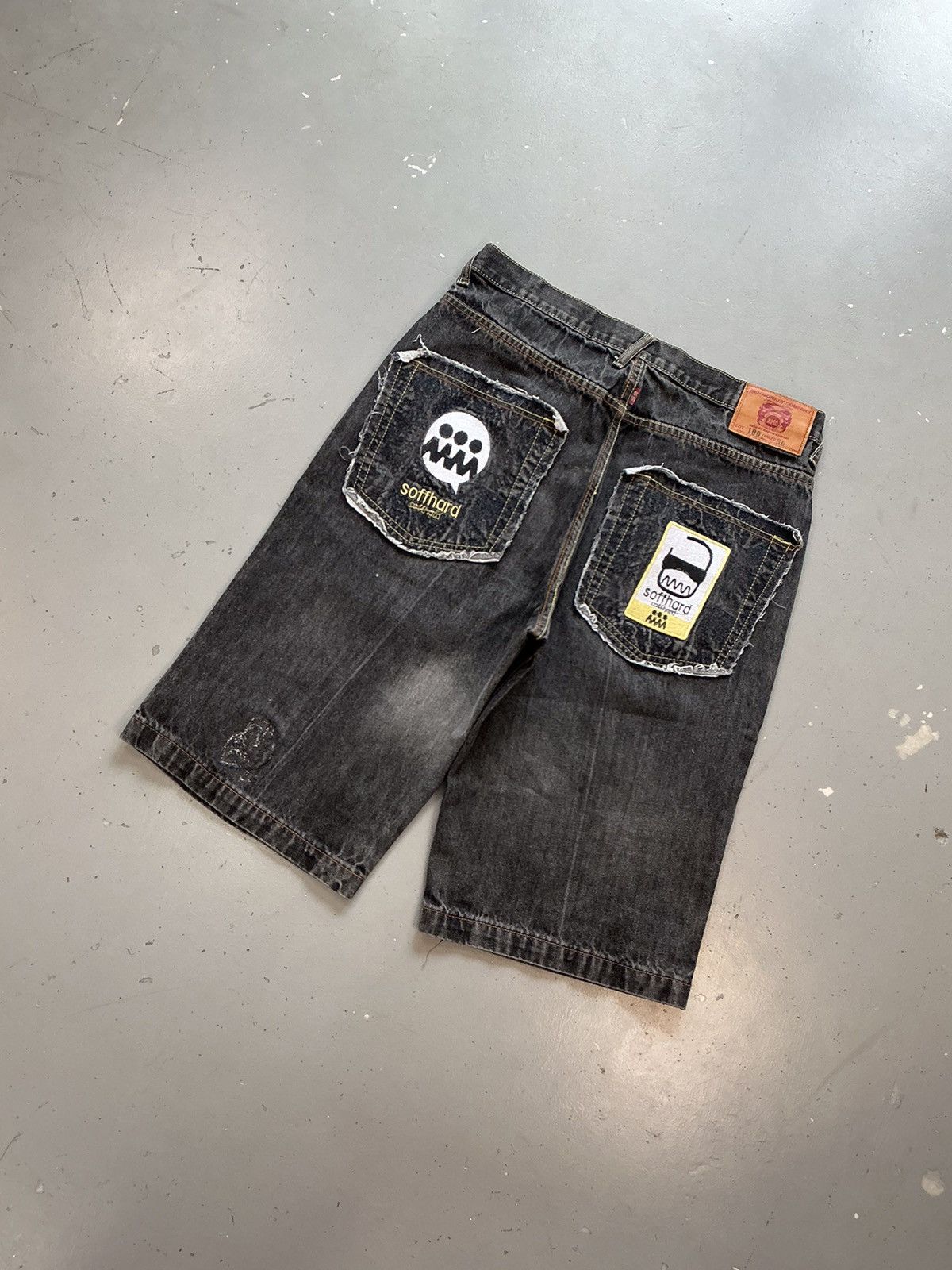 Japanese Brand × Vintage Vintage red monkey company1002 pocket embroidered denim jort Size US 36 / EU 52 - 11 Thumbnail