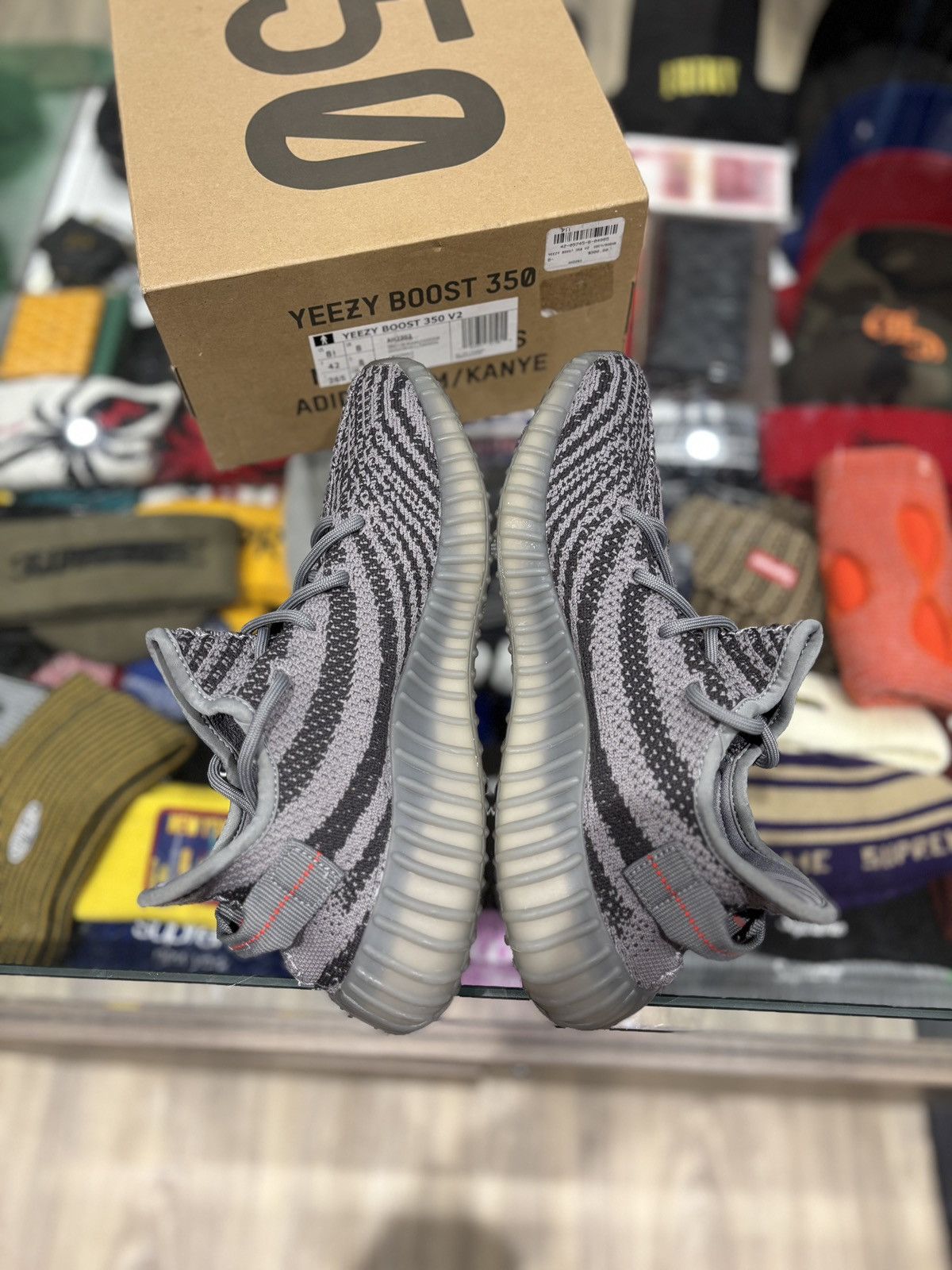 Yeezy Yeezy Boost 350 V2 Beluga 2.0 Size: 8.5 Size US 8.5 / EU 41-42 - 5 Thumbnail
