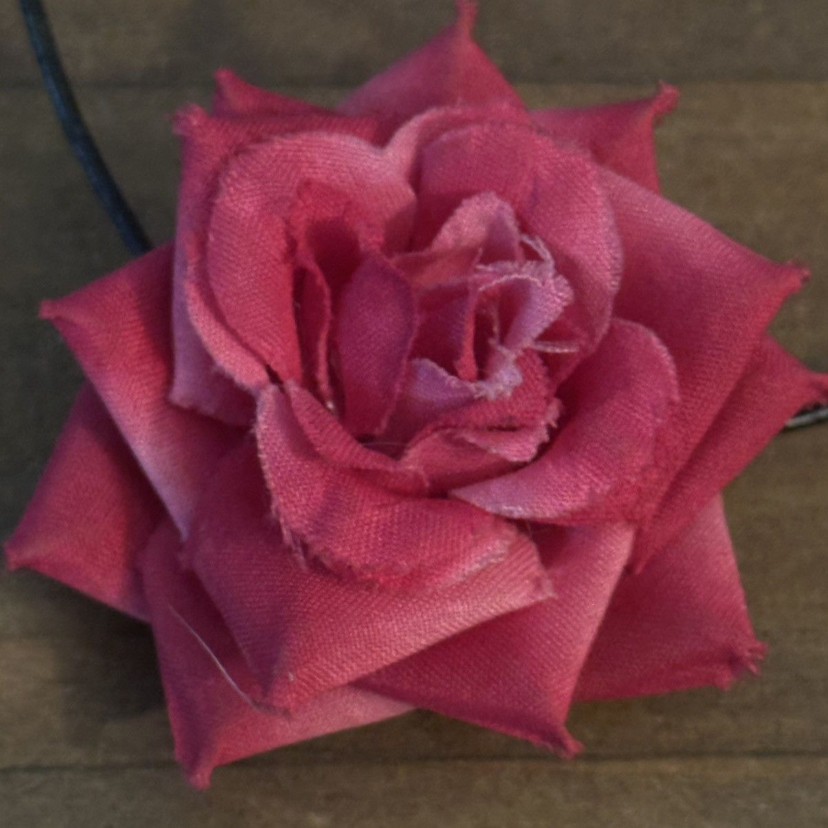 Other Pink silk rose cord choker necklace Size ONE SIZE - 3 Thumbnail
