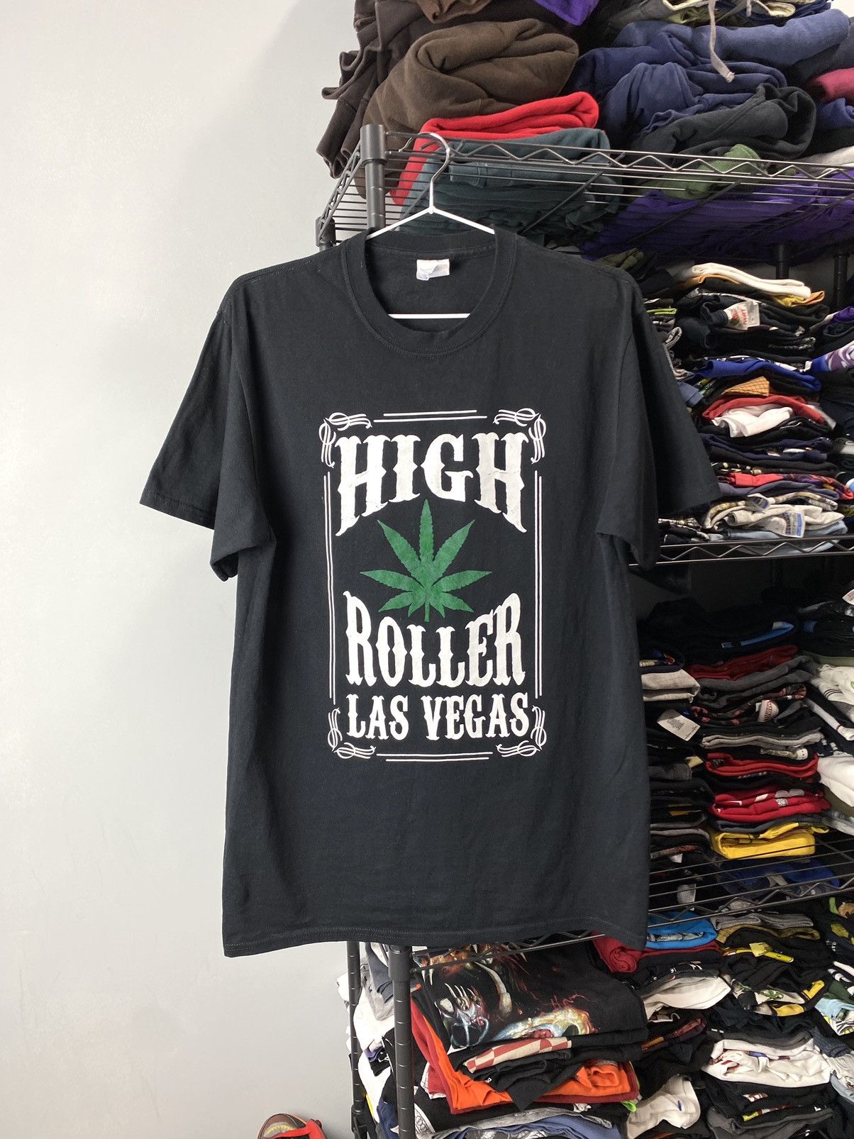 Band Tees Vintage Cannabis Marijuana T Shirt Smoke Weed LSD Size US M / EU 48-50 / 2 - 1 Thumbnail