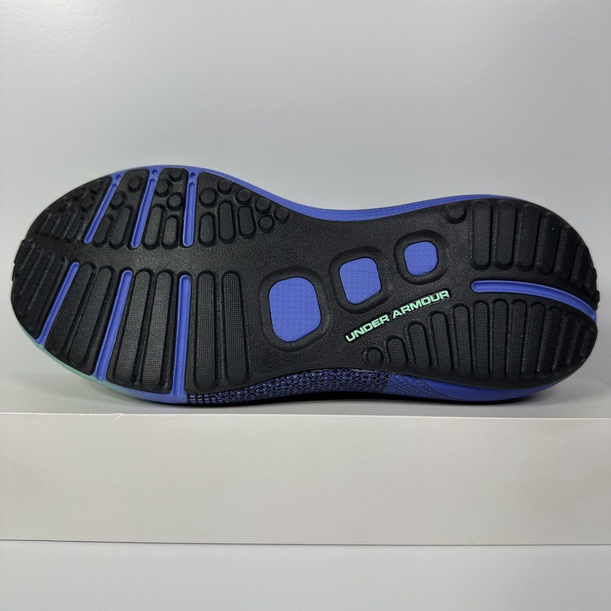 Under Armour HOVR PHANTOM 3 DEEP PERIWINKLE RUNNING SHOE INTELLIKNIT BLUE Size US 10 / EU 43 - 4 Thumbnail