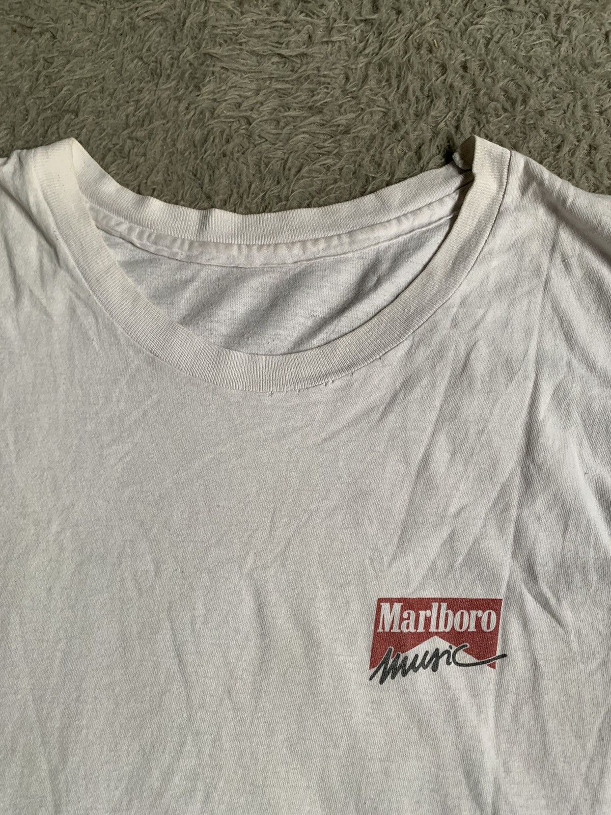 Marlboro Vintage 90s Thrashed Faded Marlboro Music Tee Erd Grunge Size US L / EU 52-54 / 3 - 3 Thumbnail