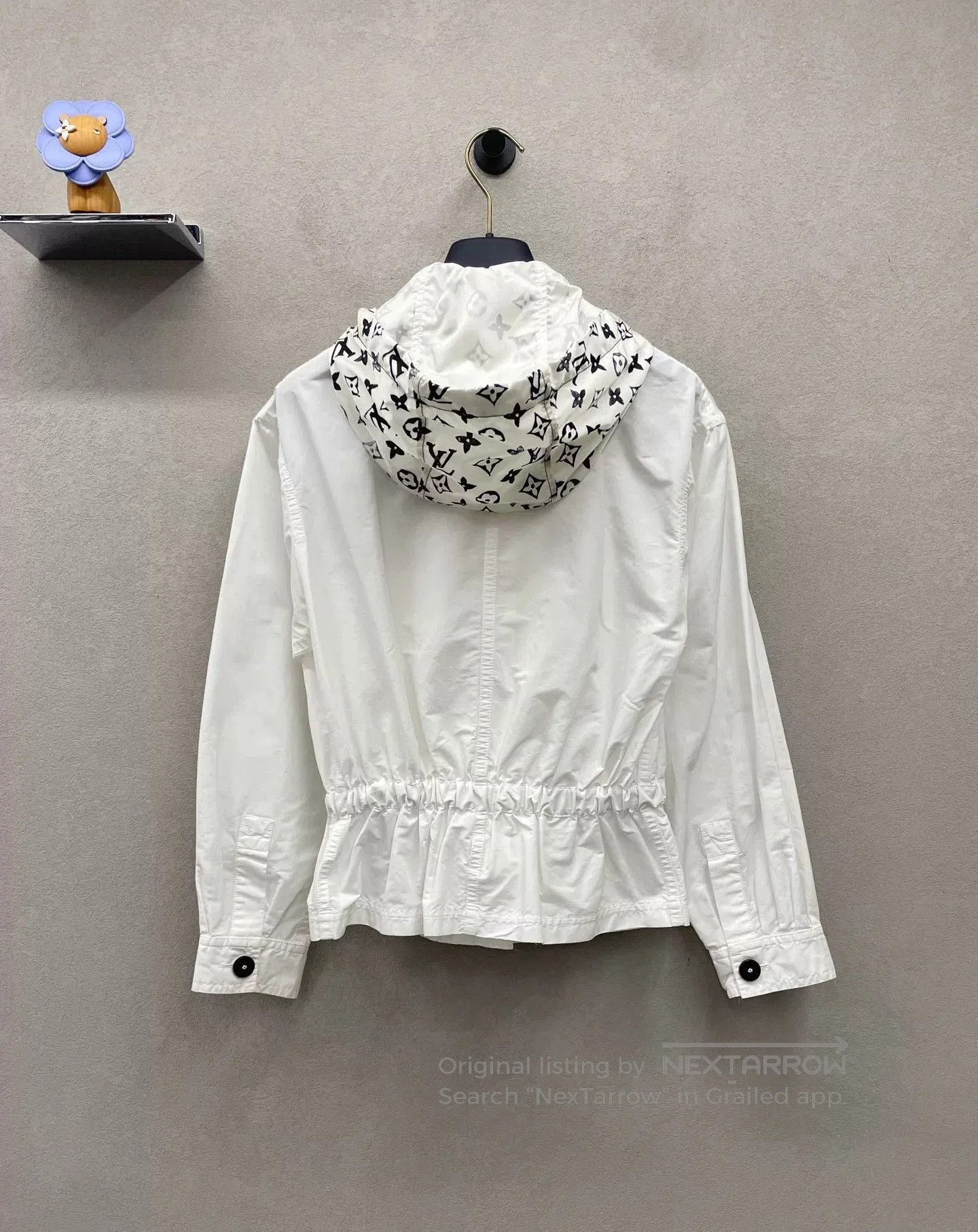 Louis Vuitton LV White Hooded Parka Jacket. Size XXS / US 00 / IT 34 - 2 Thumbnail