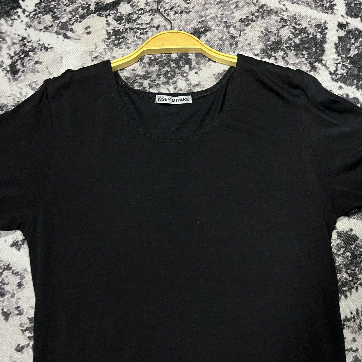 Issey Miyake a23 Issey Miyake Shoulder button Size US S / EU 44-46 / 1 - 4 Thumbnail