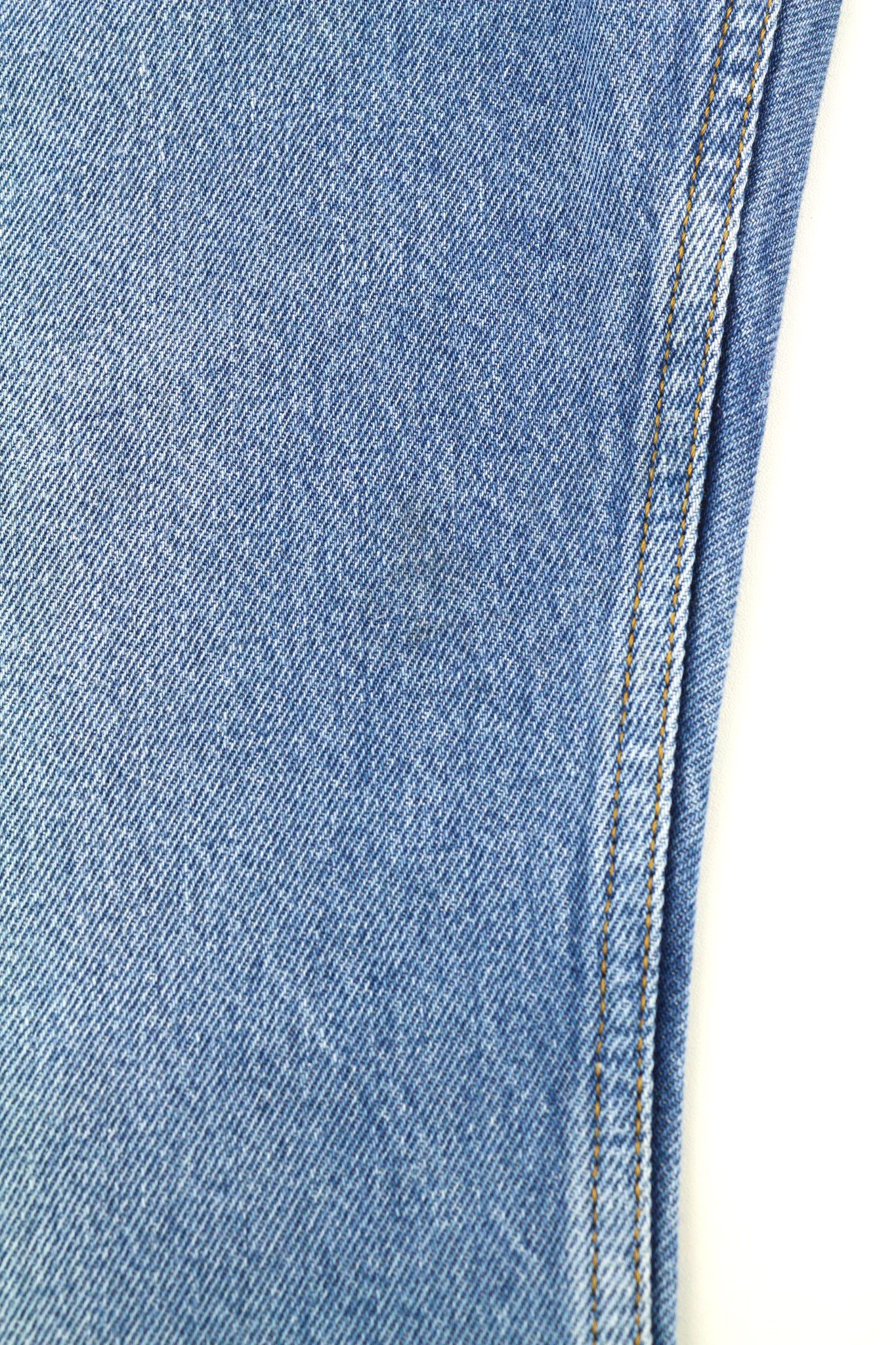 2010 9C16S W32/L32 Loose Fit Straight Button Jeans 40152