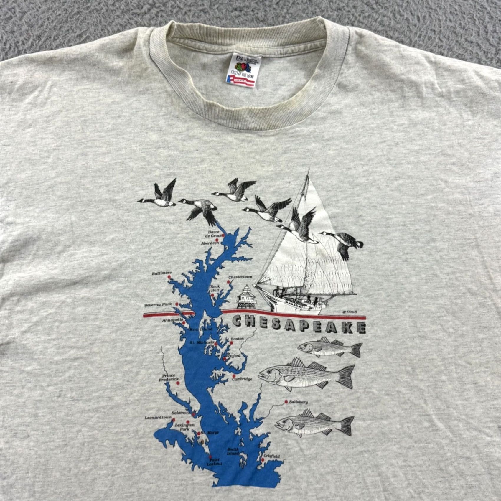 Fruit Of The Loom VINTAGE Chesapeake Bay Shirt Mens 2XL Gray Fishing Outdoor USA 90s Short Sleeve Size US XXL / EU 58 / 5 - 3 Thumbnail