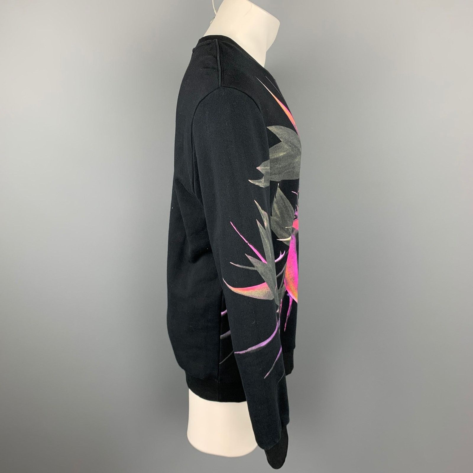Givenchy GIVENCHY S/S 2012 M Black Print Cotton Crew-Neck Sweatshirt Size US M / EU 48-50 / 2 - 3 Thumbnail