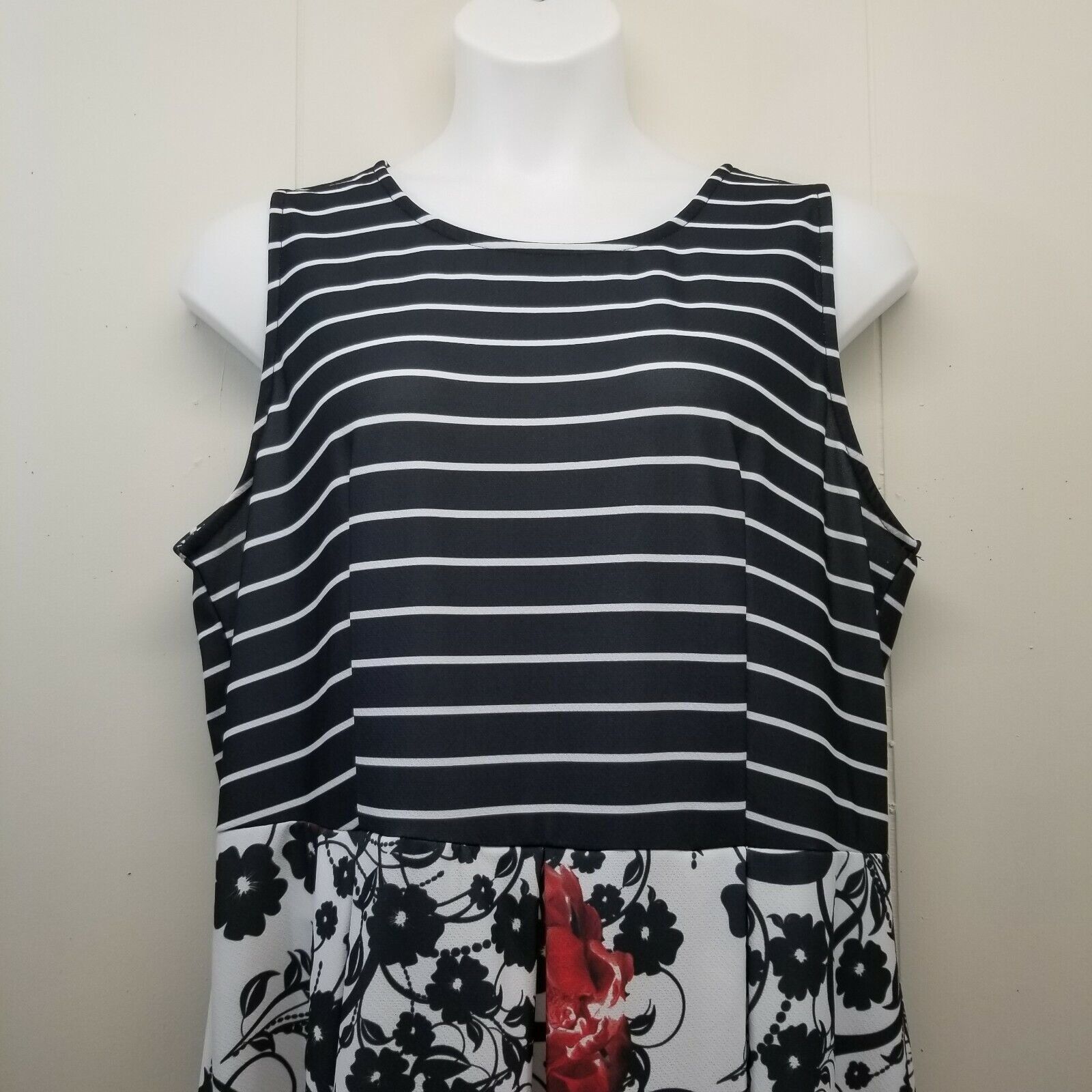 Vintage Lily Firmiana 2XL Floral Dress Black White Stripe Contrast Size XXL / US 16-18 / IT 52-54 - 3 Thumbnail
