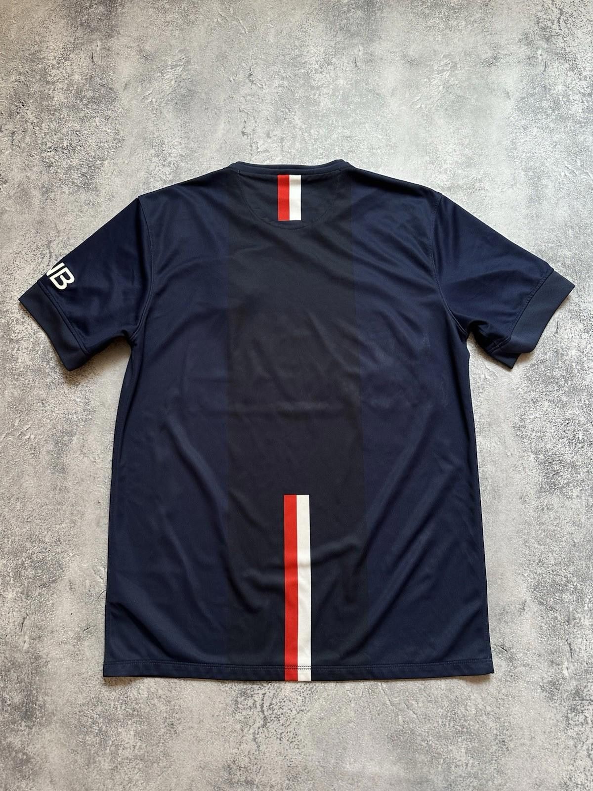 Nike PSG 2014/2015 HOME FOOTBALL SHIRT JERSEY NIKE SIZE M Size US M / EU 48-50 / 2 - 7 Thumbnail