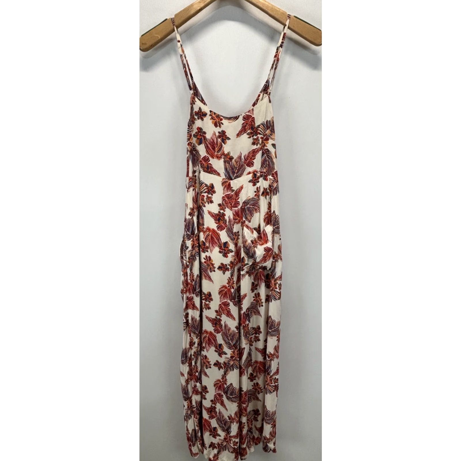Free People FREE PEOPLE Tropical Floral Wide Leg Crop Jumpsuit Size 6 Beige Sleeveless Size 28" / US 6 / IT 42 - 5 Thumbnail
