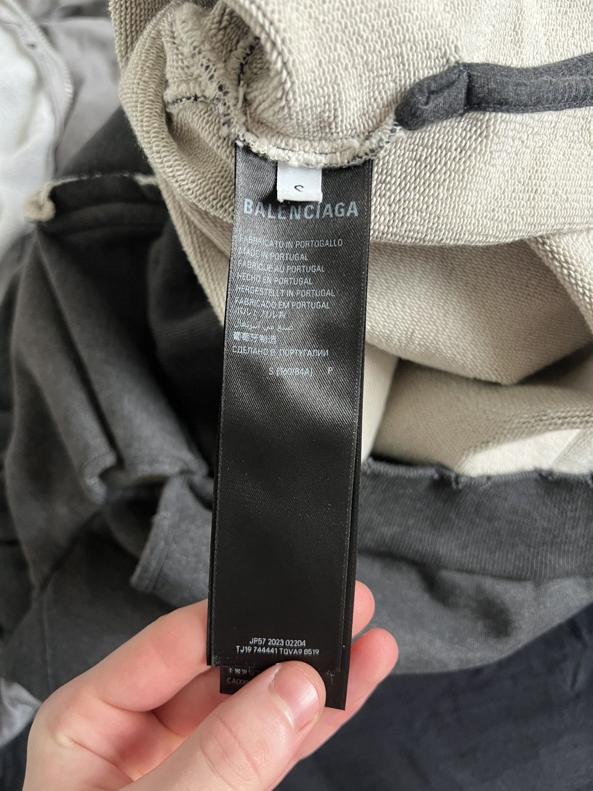 Balenciaga Balenciaga Tape Hoodie Size US S / EU 44-46 / 1 - 23 Thumbnail