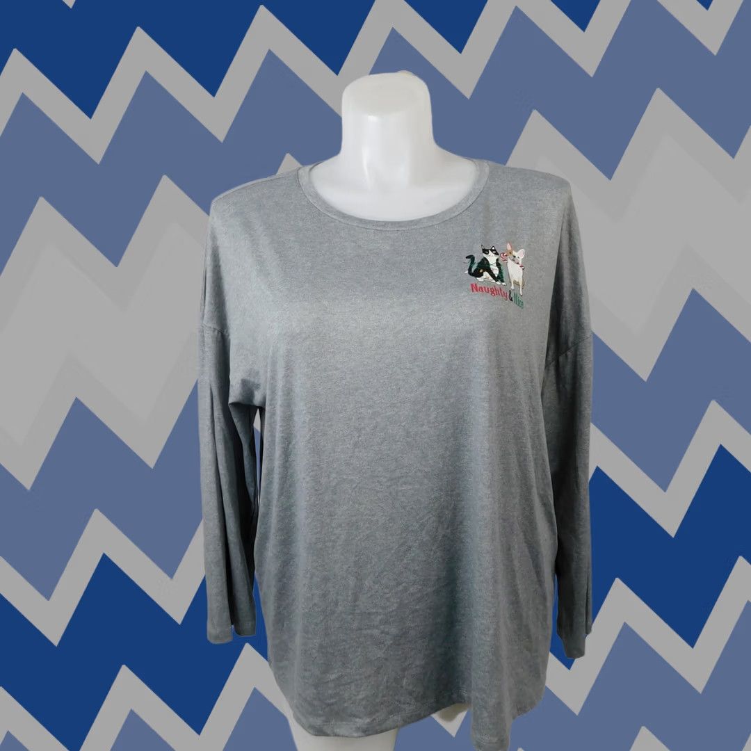 Vintage Joyspun Plus Pajama Top 2X Women Naughty & Nice Cat & Dog Christmas Holiday Long Sleeve Pullover Gray 95% Polyester Size XXL / US 16-18 / IT 52-54 - 1 Thumbnail